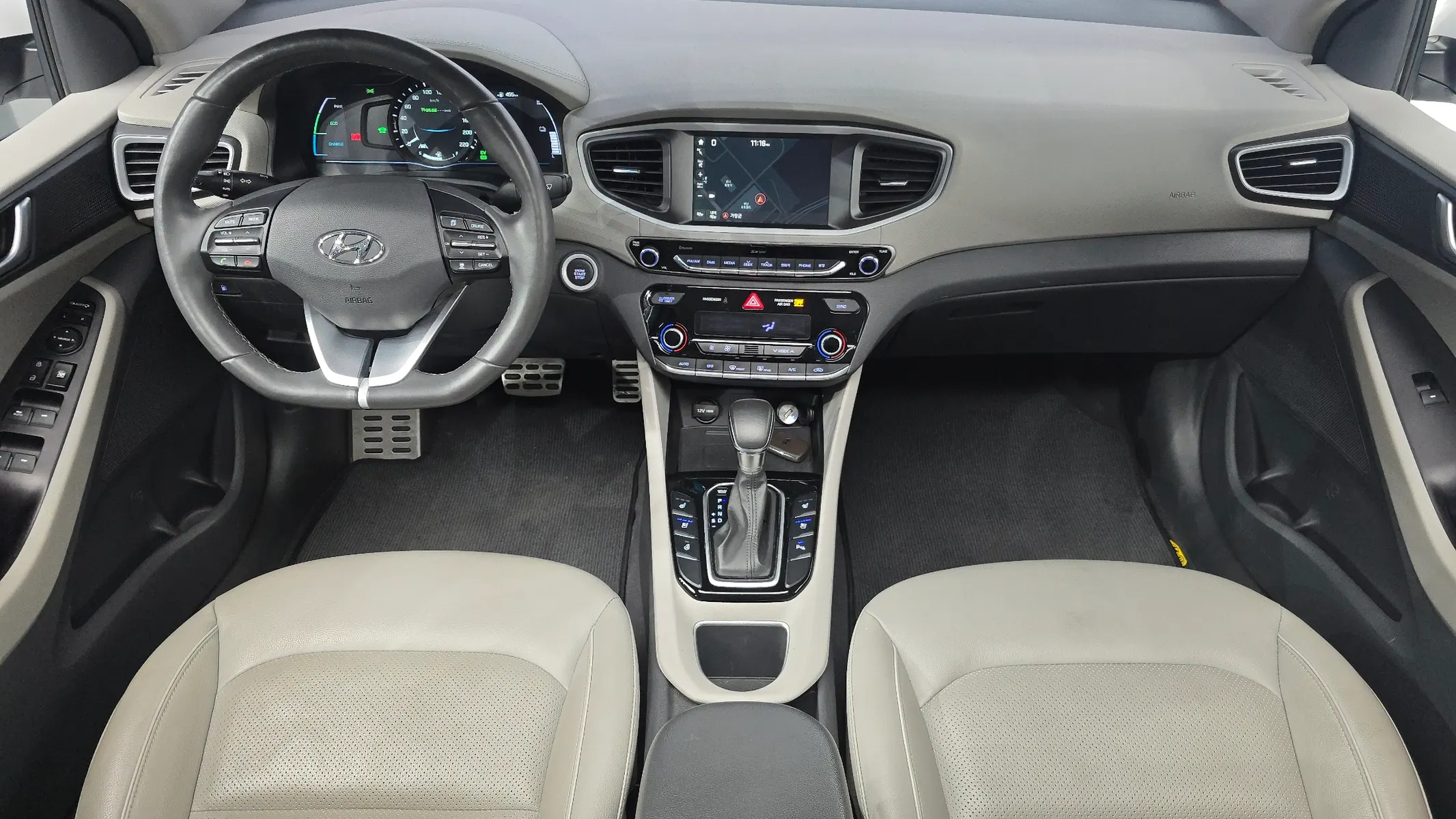 Hyundai 아이오닉 하이브리드 Q 2016 4/5