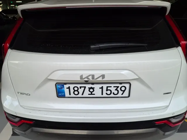 Kia 디 니로 2026 3/5