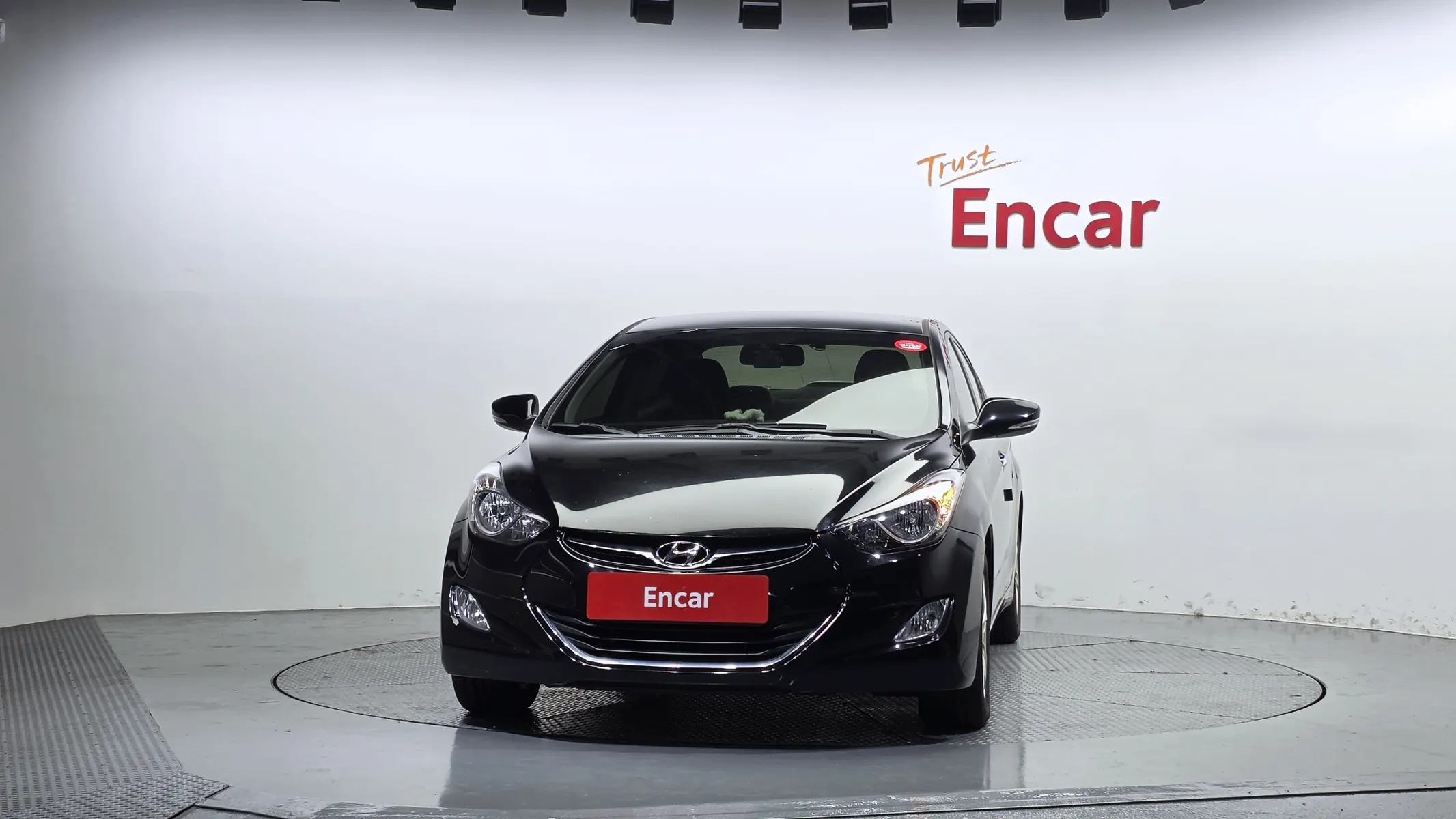 Hyundai MD M16 GDI 2013 2/5