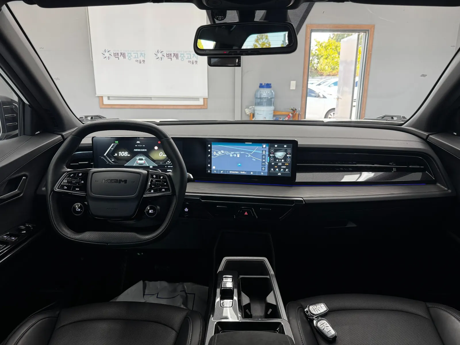 KG Mobility EV (O100) AWD 2025 4/5