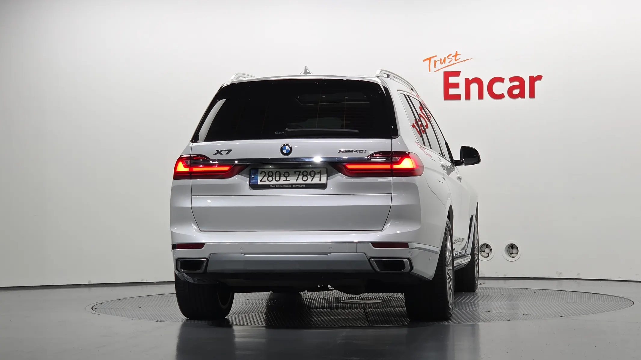 BMW X7 (G07) xDrive 40i 7 2021 3/32