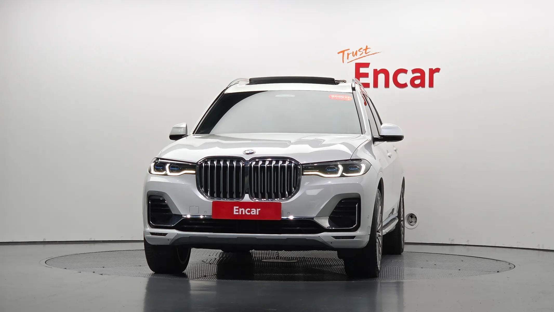 BMW X7 (G07) xDrive 40i 7 2021 2/32
