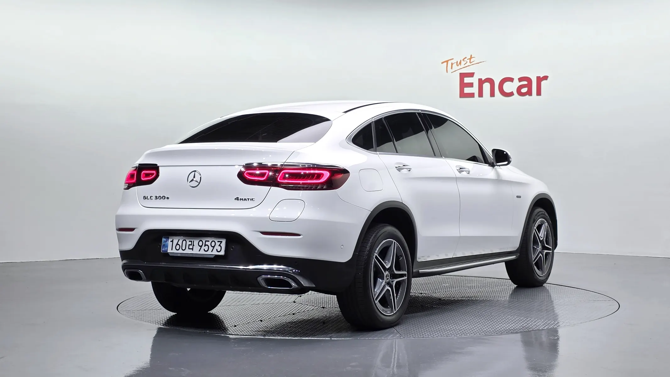 Mercedes-Benz GLC-Class X253 GLC300e 4MATIC 2020 2/21