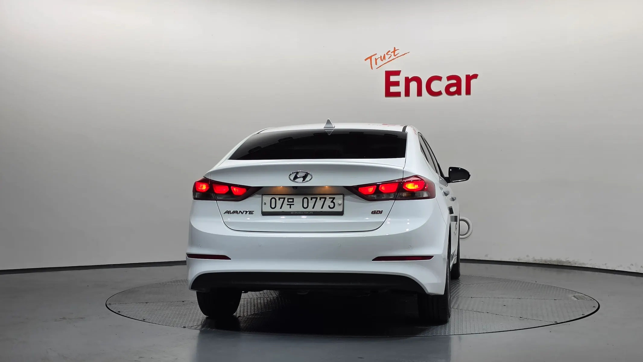 Hyundai AD 1.6 GDI 2015 3/5