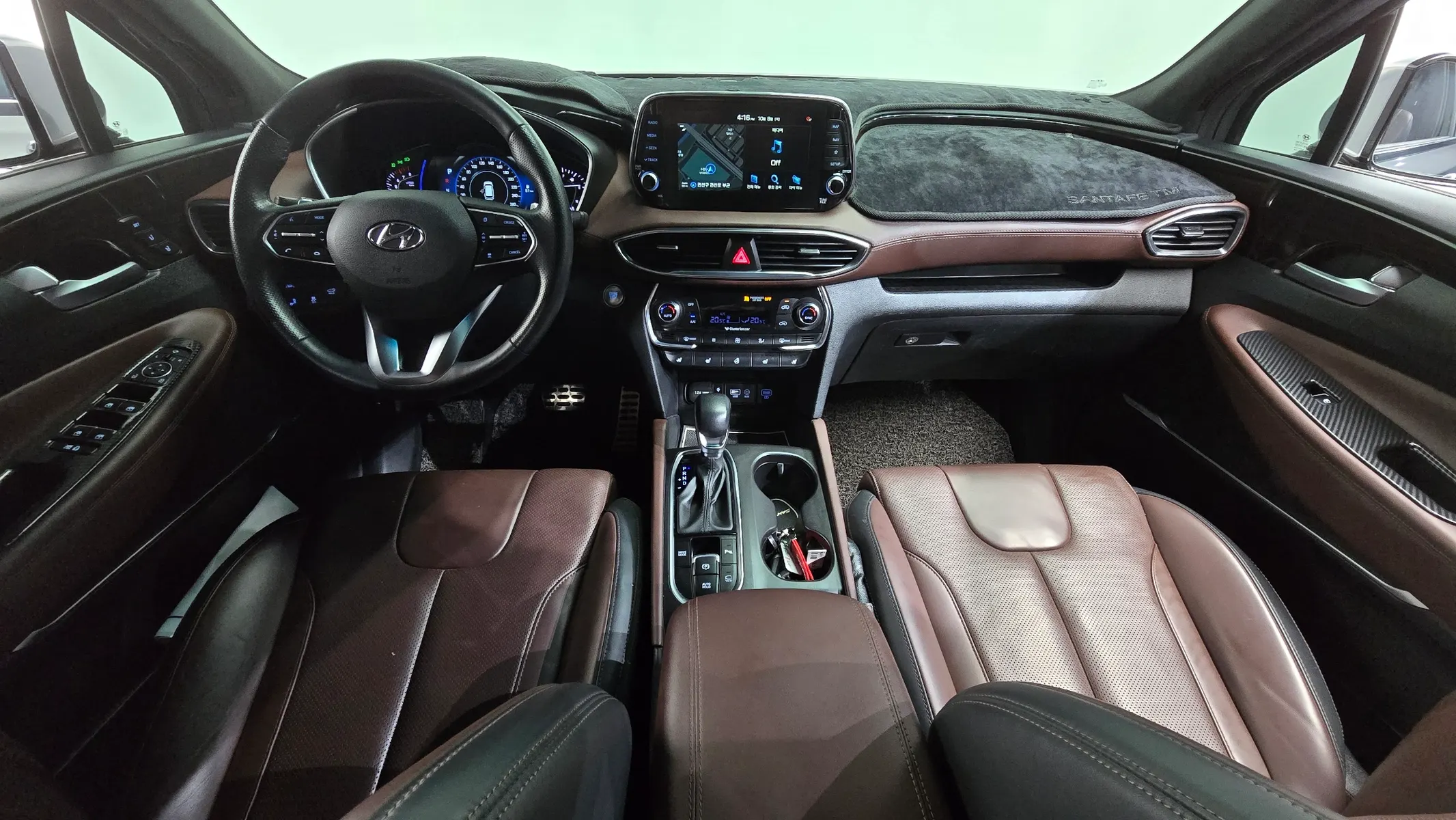 Hyundai TM 2.0T 2WD 2019 4/5