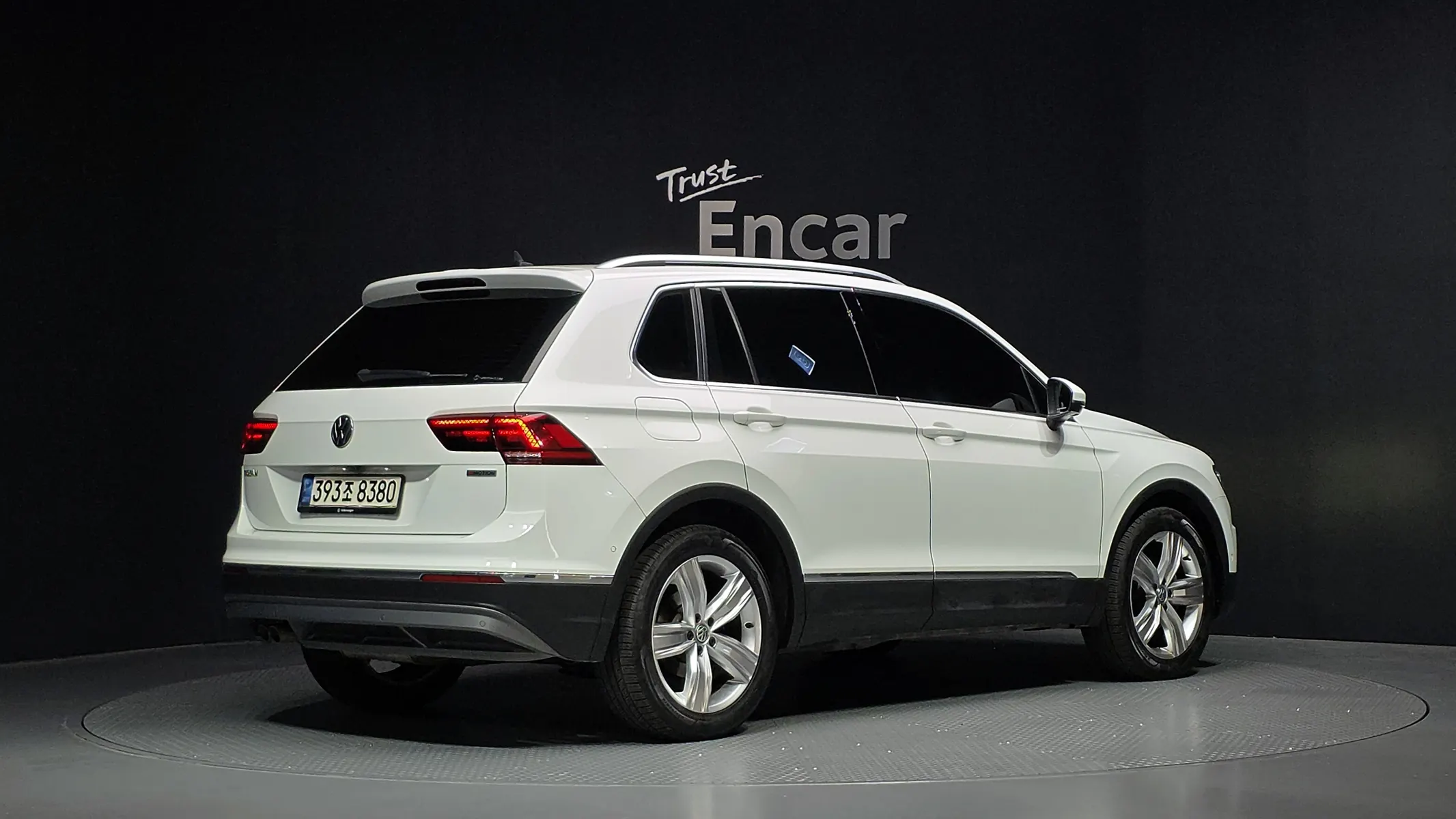 Volkswagen 2 2.0 TDI 4 2020 2/34