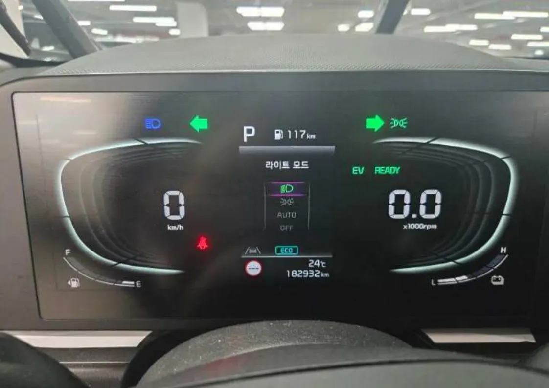 Kia 디 니로 2022 4/5