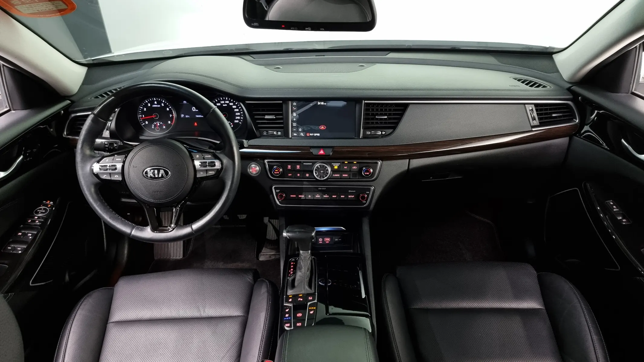 Kia K7 3.0 LPI () 2018 4/5