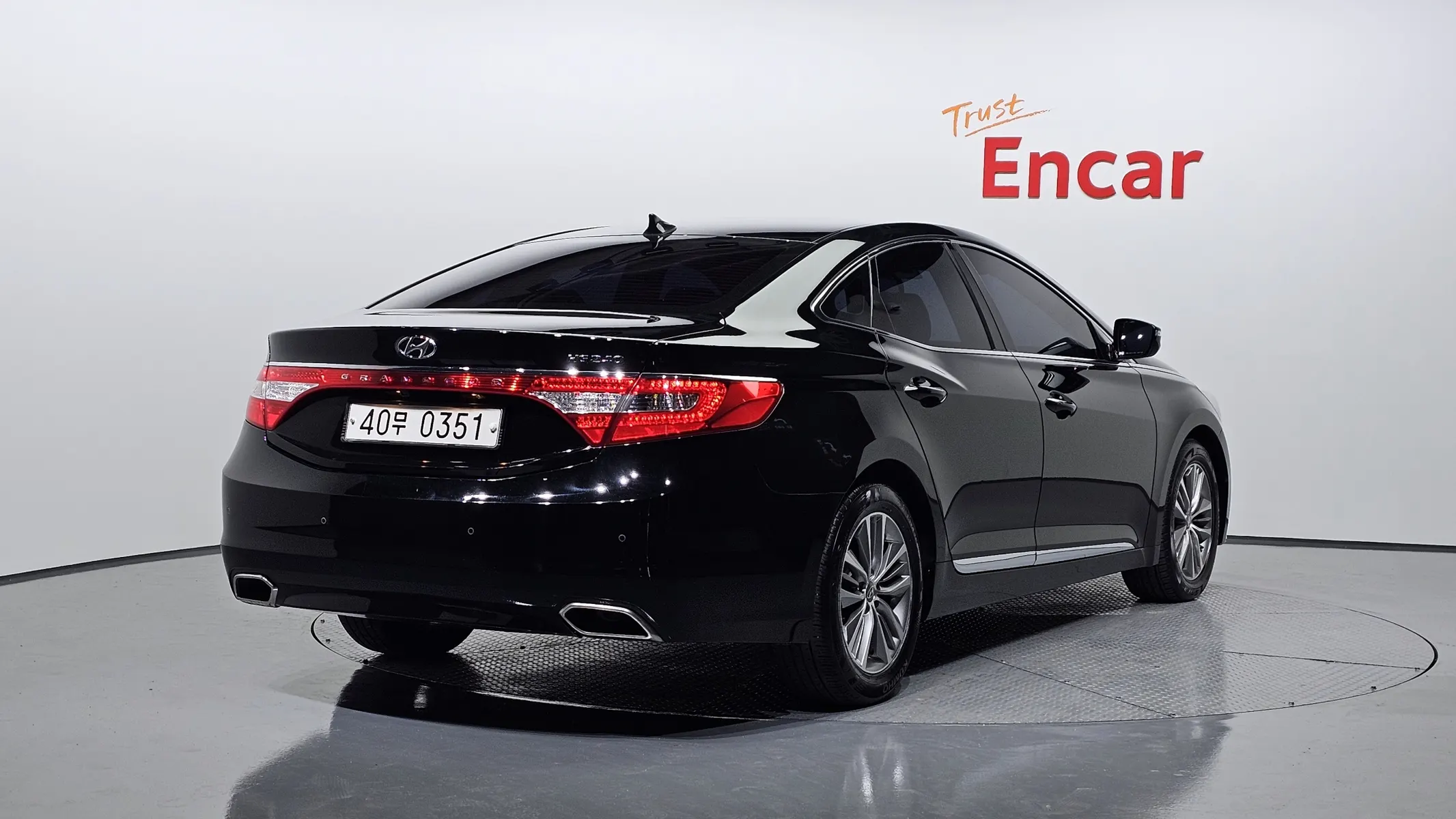 Hyundai Grandeur HG HG240 2016 2/21