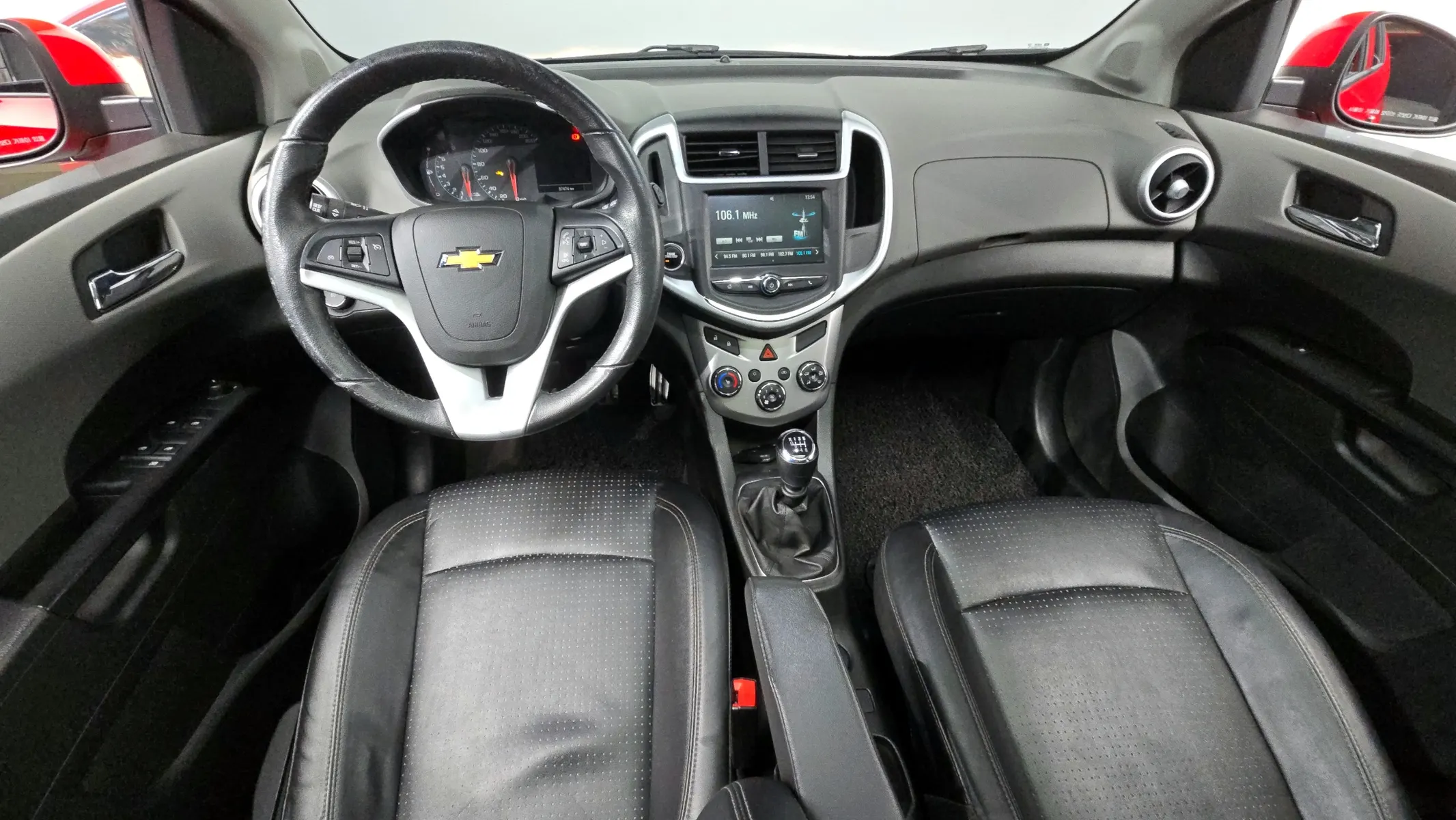 Chevrolet 아베오 해치백 1.4 LS 2016 4/5