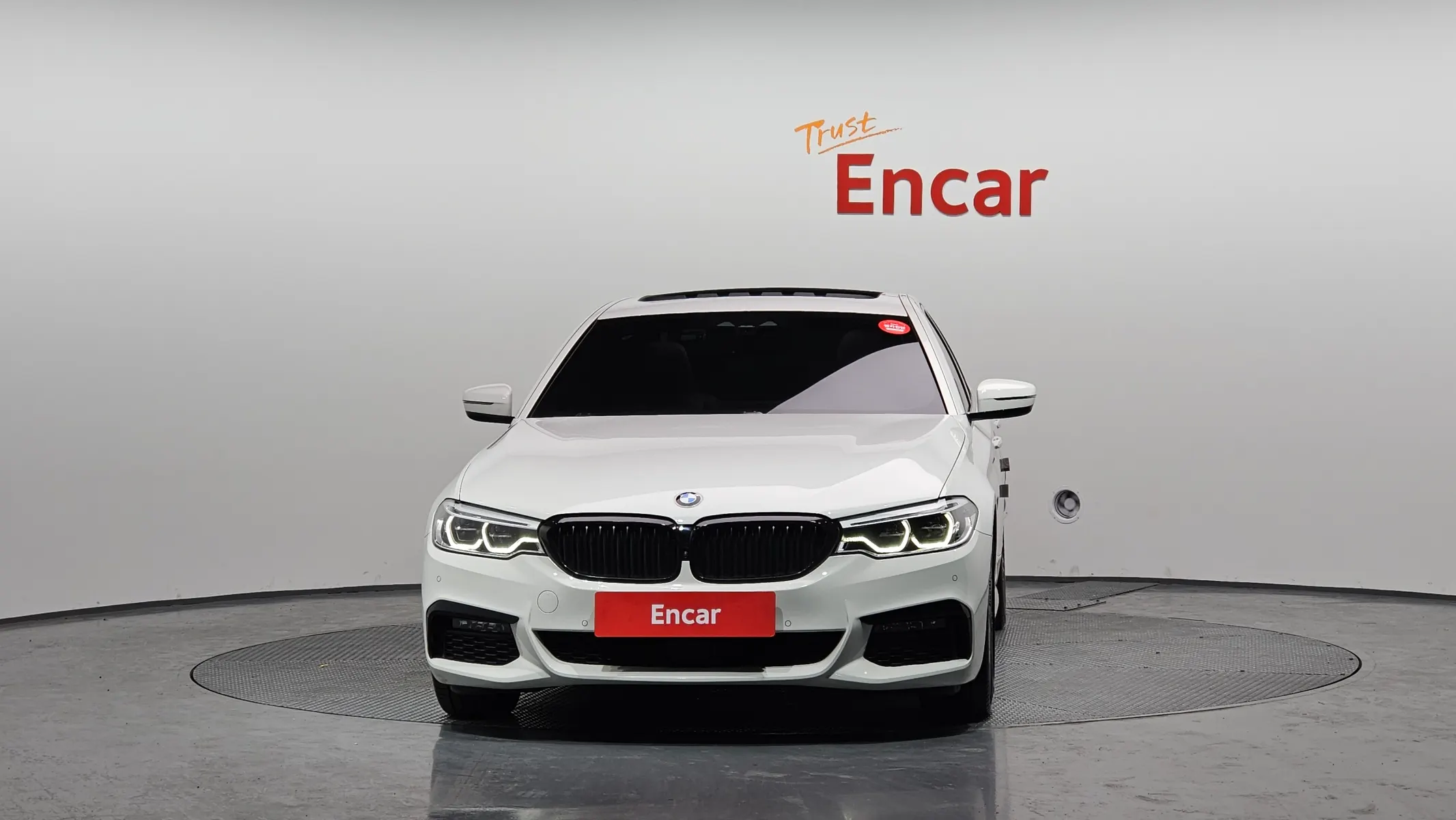 BMW 5 Series (G30) 530i M 2020 3/21