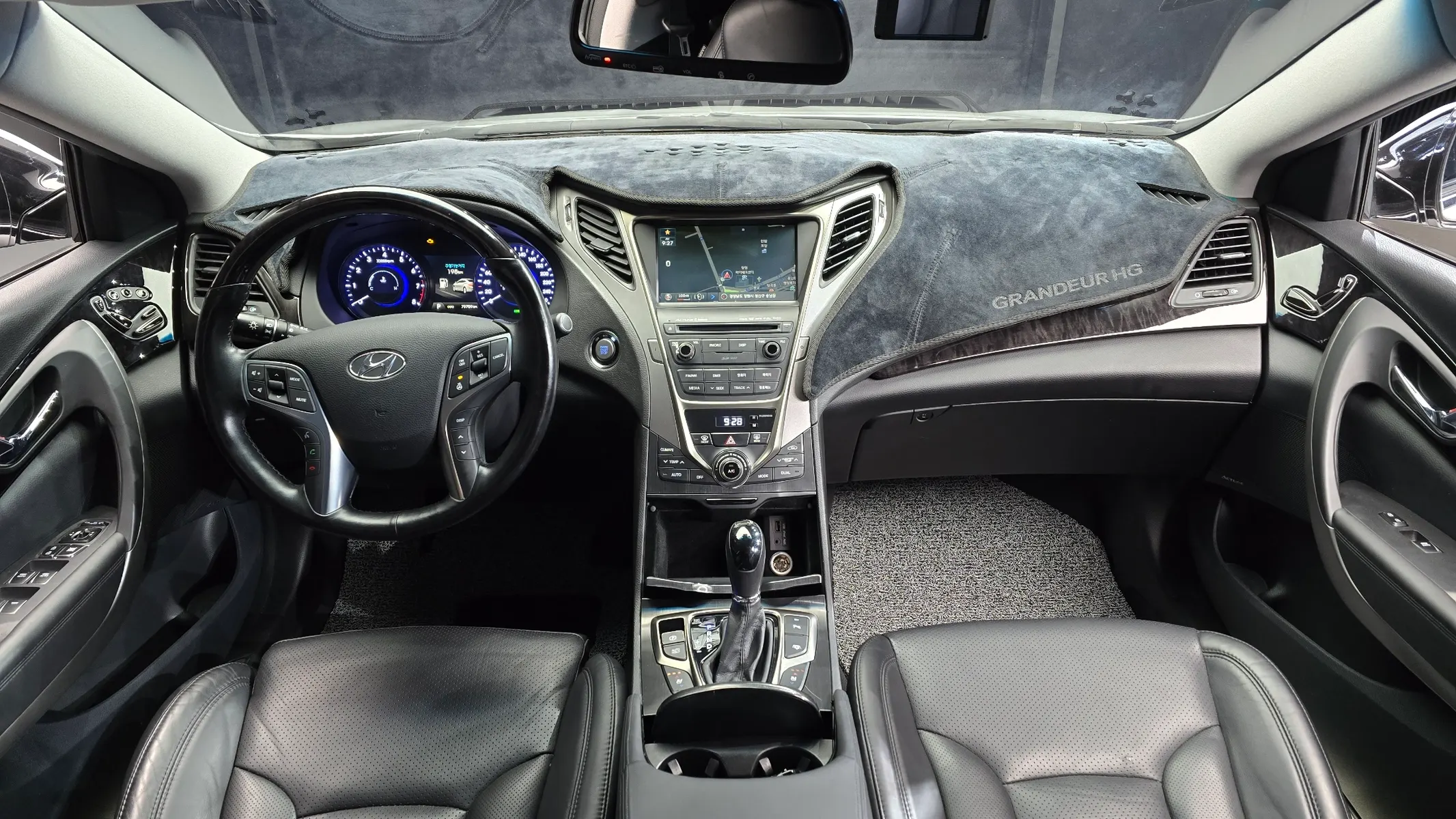 Hyundai Grandeur HG HG300 2014 4/5