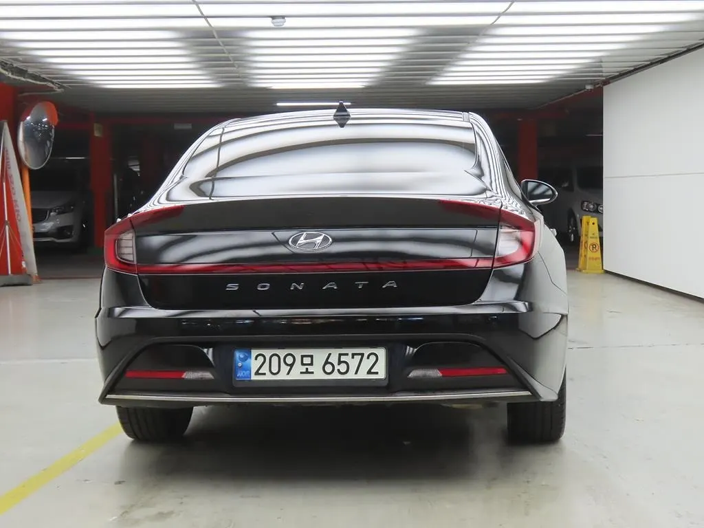 Hyundai (DN8) 2.0 LPG() 2021 2/5