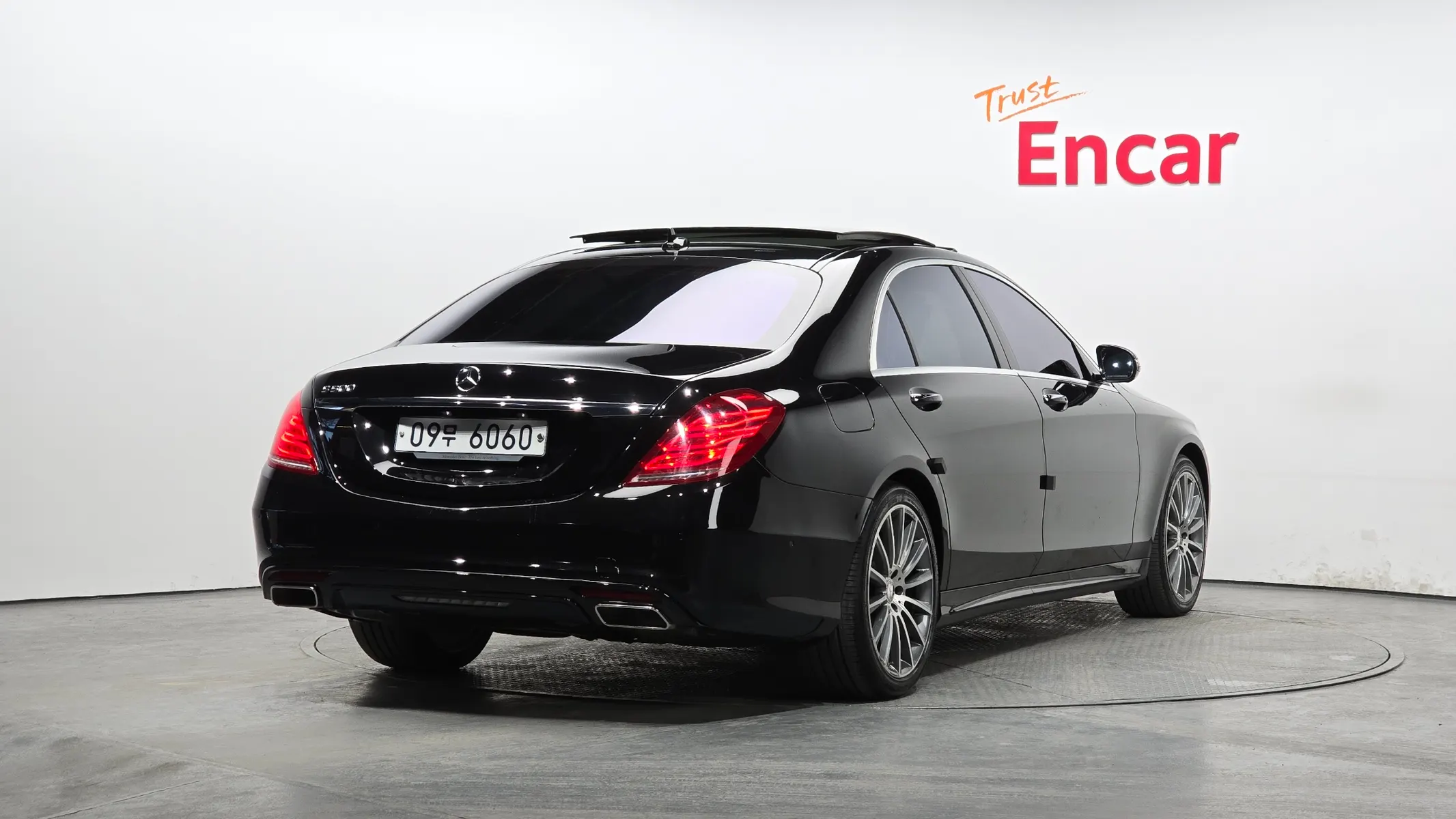 Mercedes-Benz S-Class W222 S500L 2016 2/21