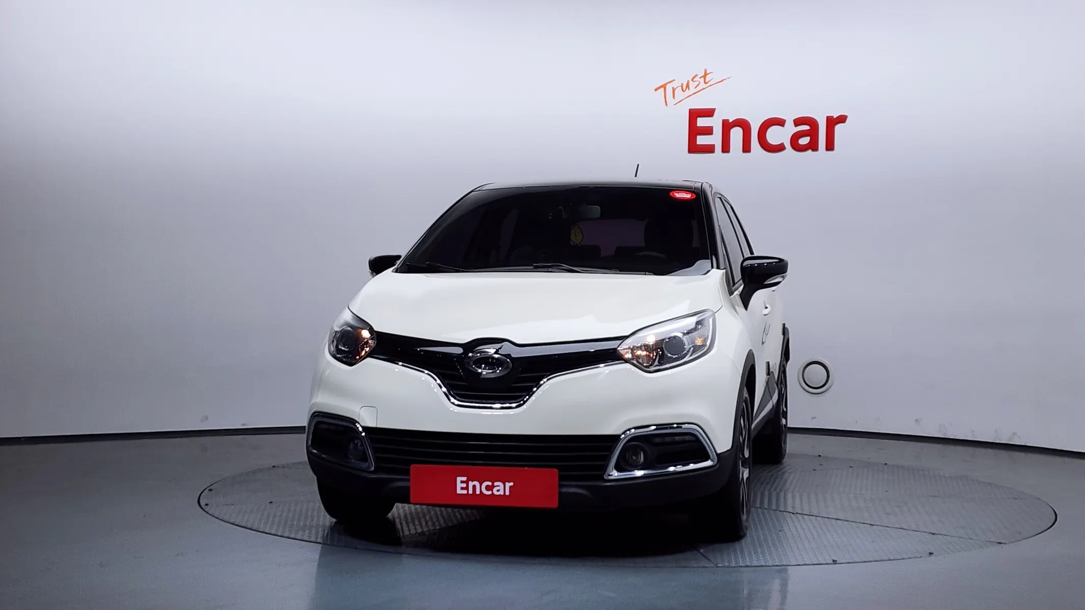 Renault Korea QM3 RE 2015 2/5