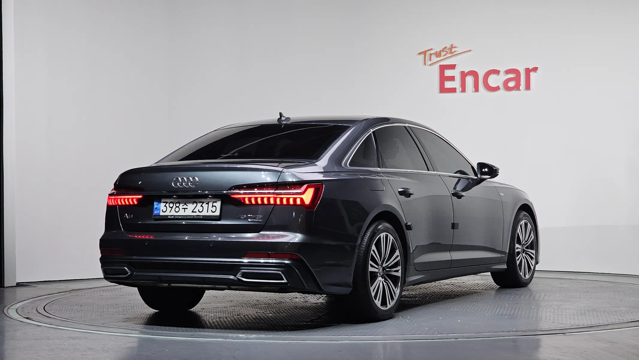 Audi A6 (C8) 45 TFSI 2019 2/21
