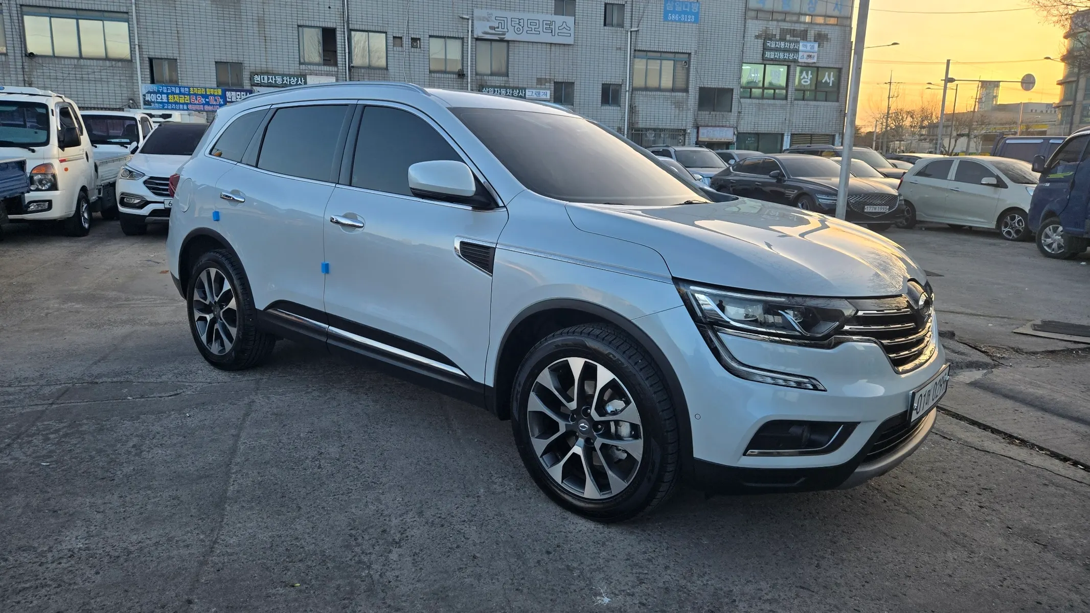 Renault Korea QM6 4WD RE 2016 2/5