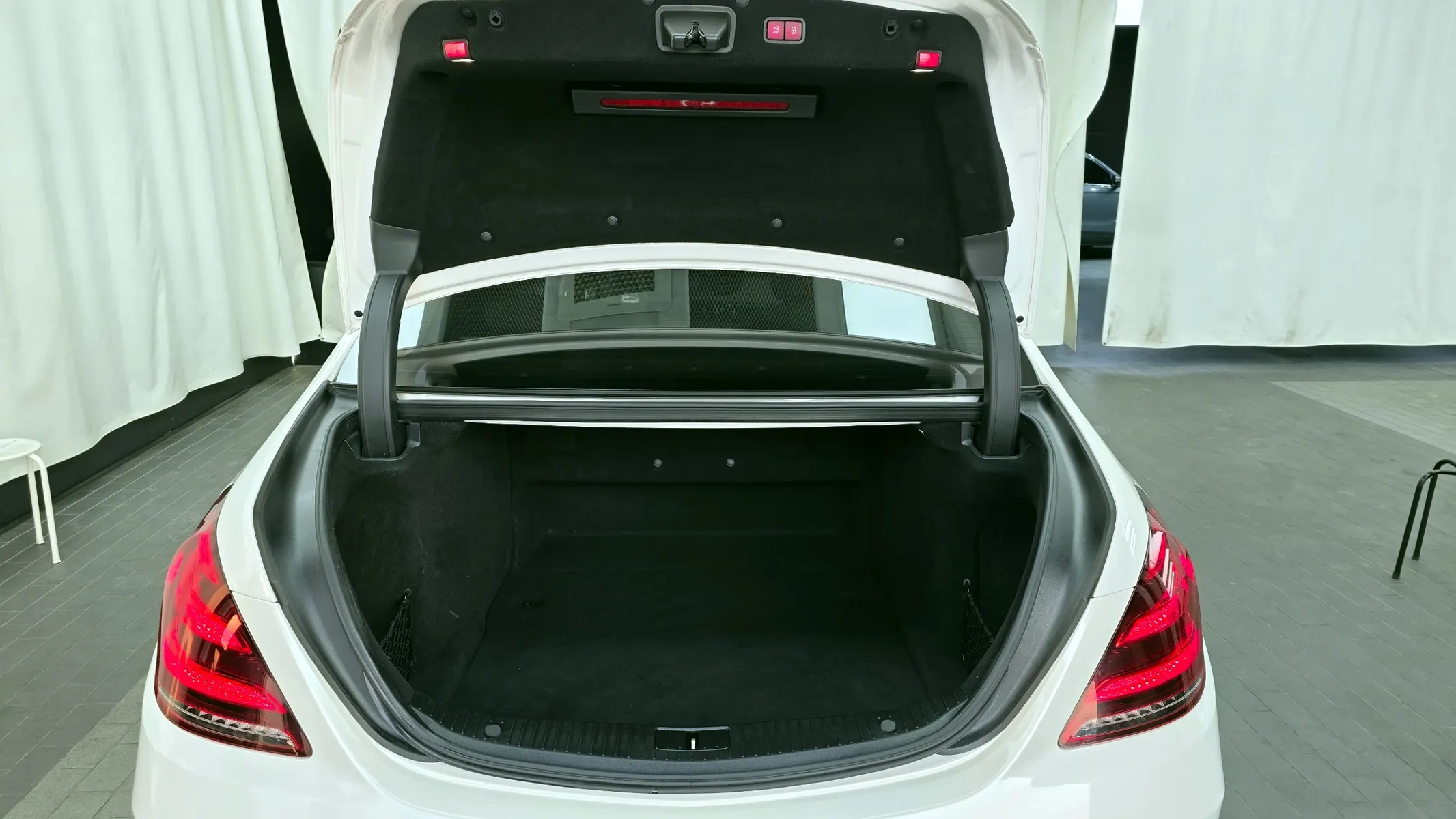 Mercedes-Benz S-Class W222 S350 d 4MATIC 2018 20/21