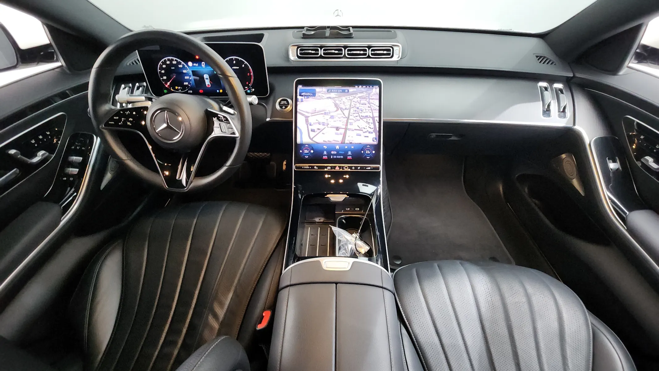 Mercedes-Benz S-Class W223 S350 d 2023 4/5