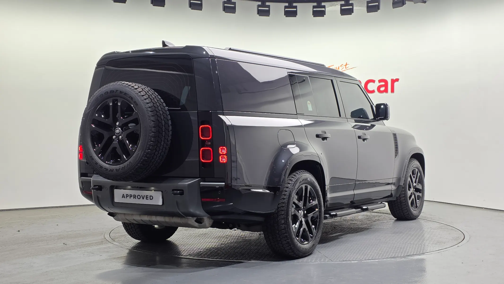 Land Rover (L663) 130 P400 2024 2/21