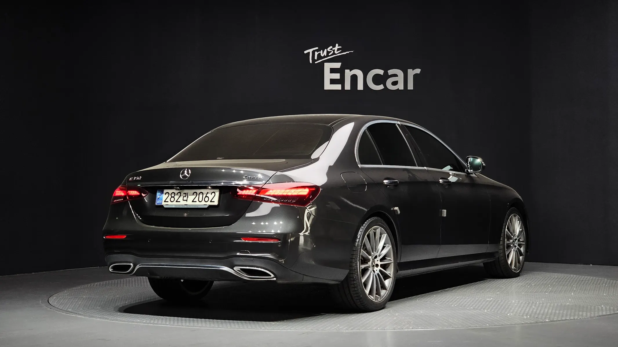Mercedes-Benz E-Class W213 E350 4MATIC AMG Line 2021 2/21