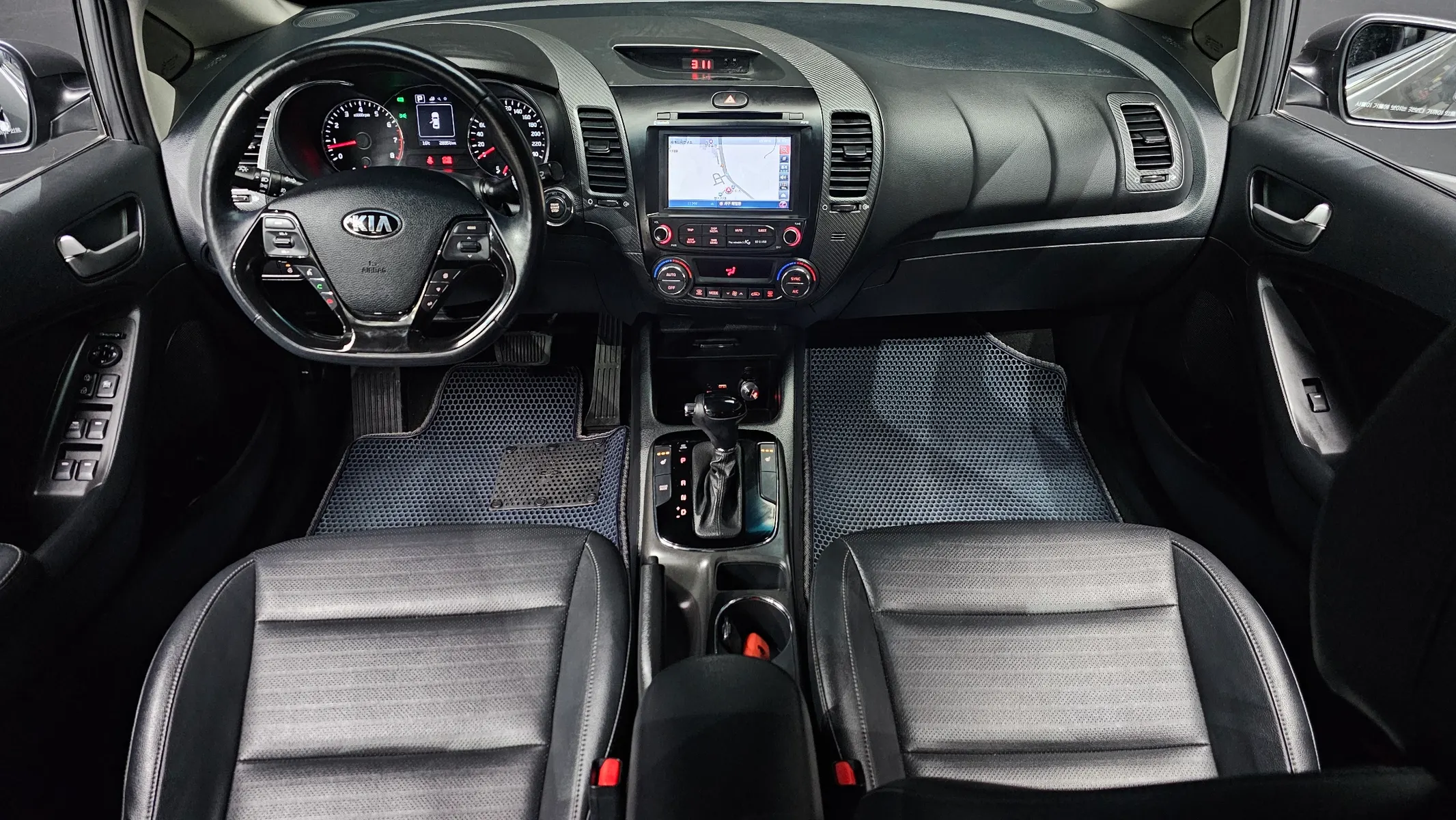 Kia K3 2016 4/5