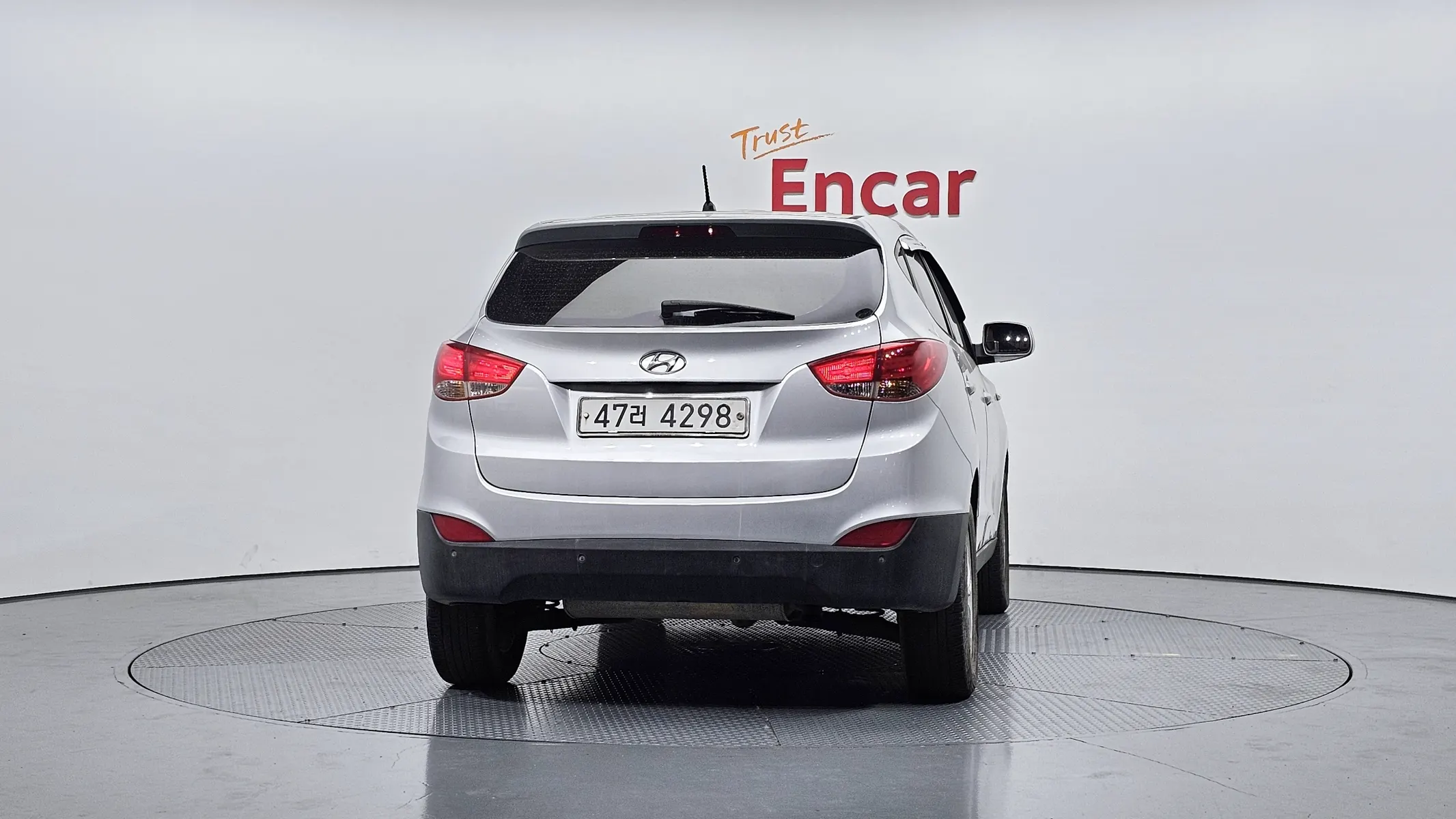Hyundai ix 2WD X20 2010 3/5