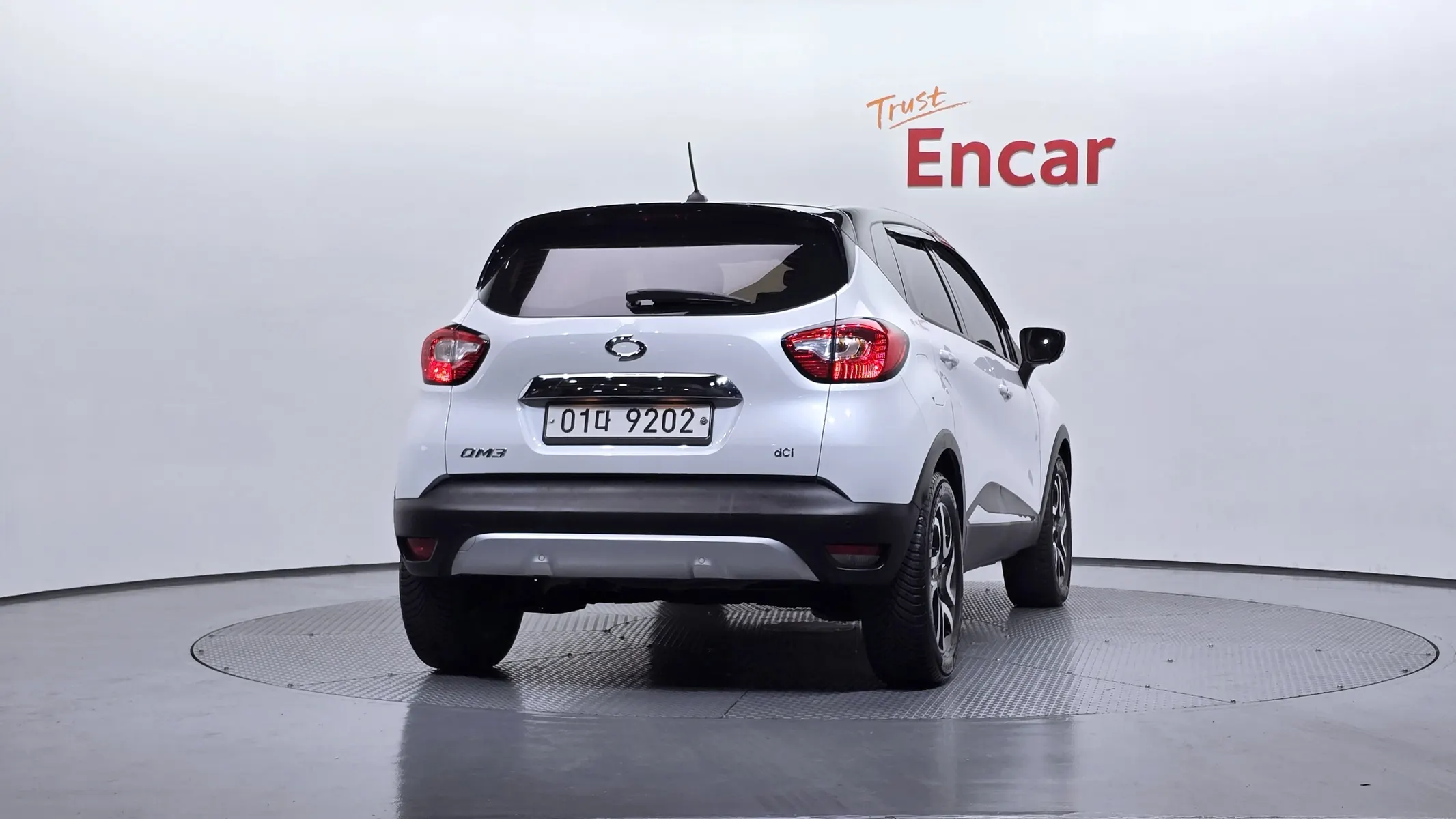 Renault Korea QM3 RE 2017 3/5
