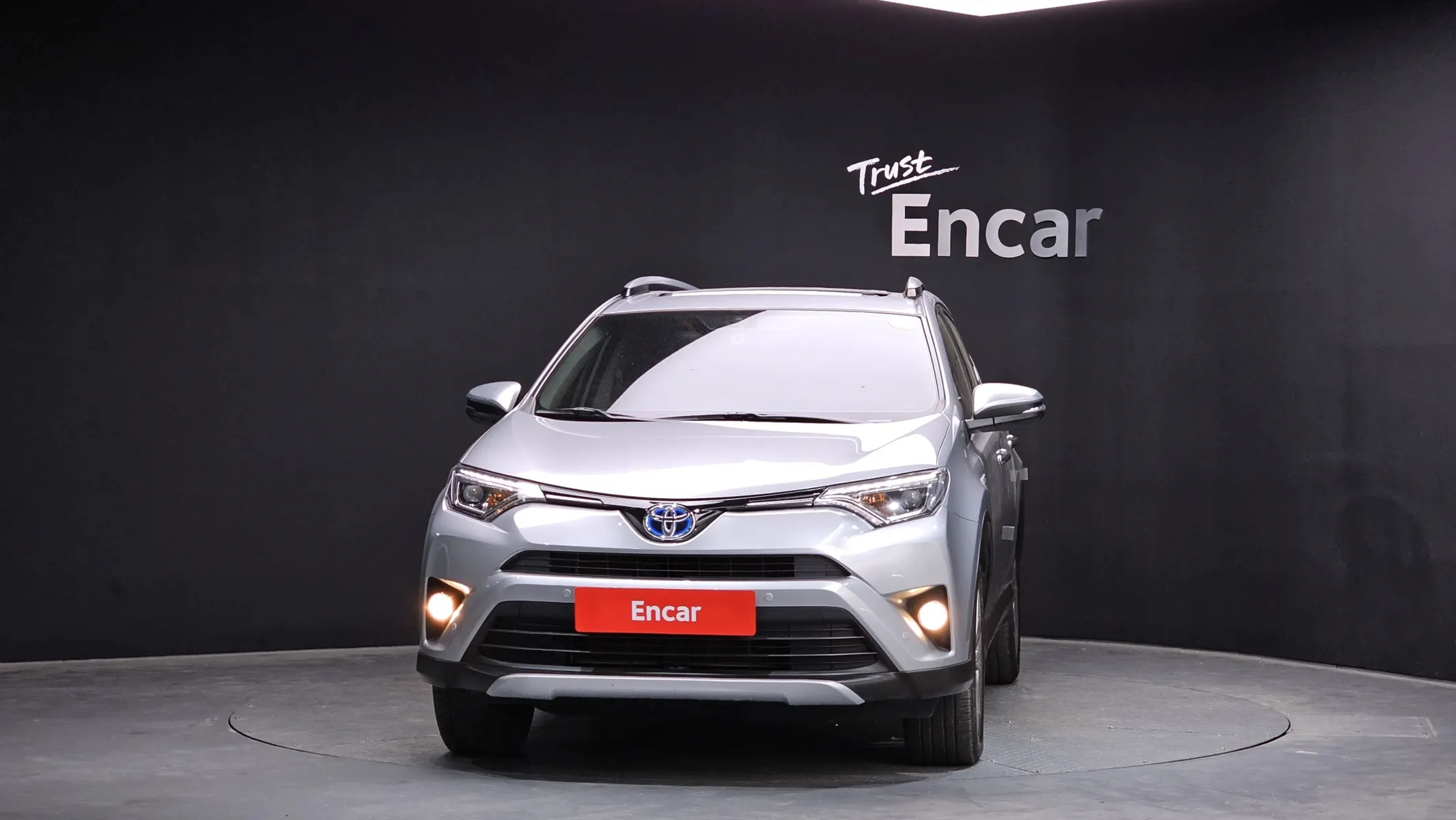 Toyota RAV4 2.5 4WD 2018 2/5