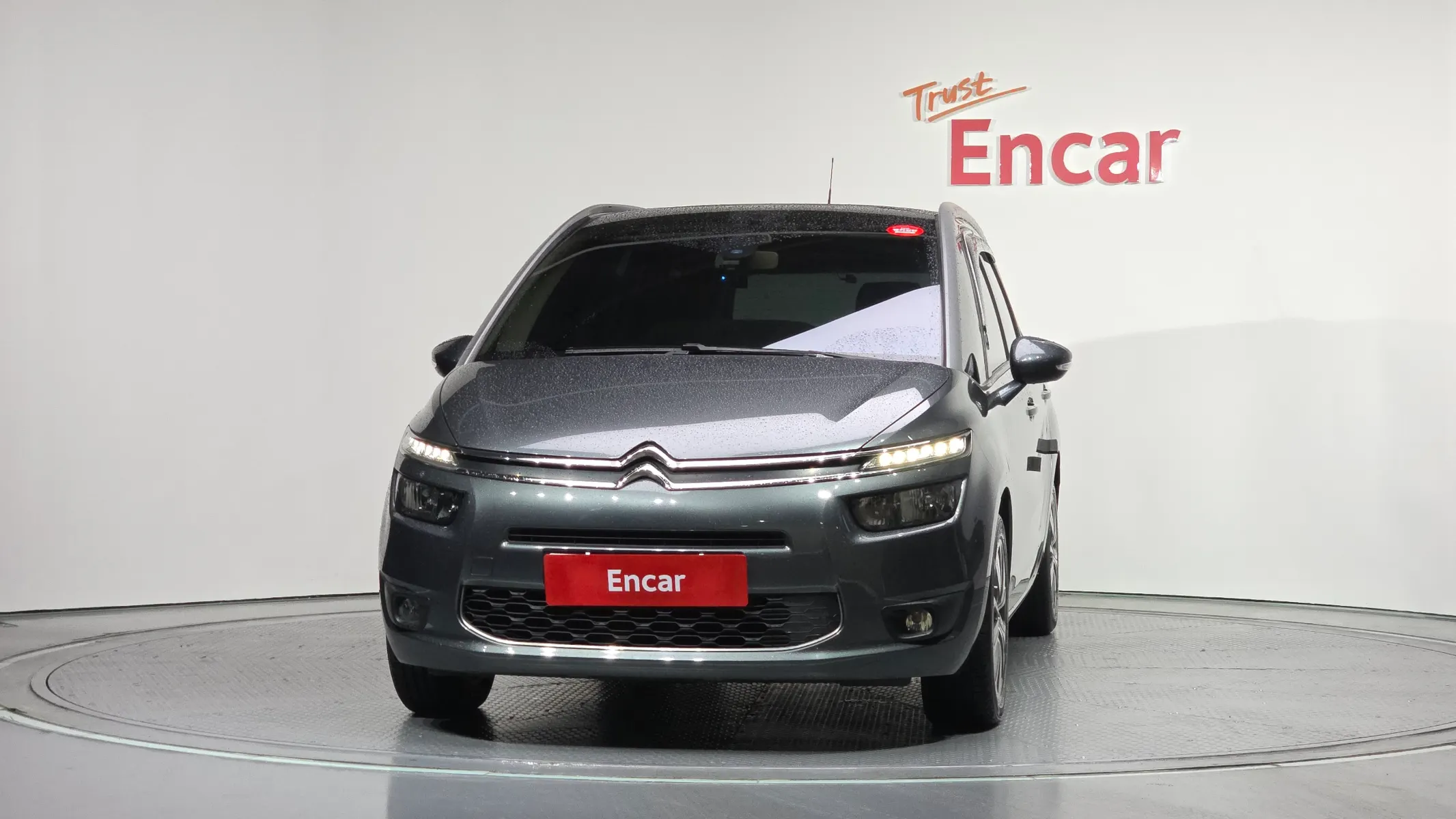 시트로엥/DS C4 2.0 B-HDI 2015 2/5