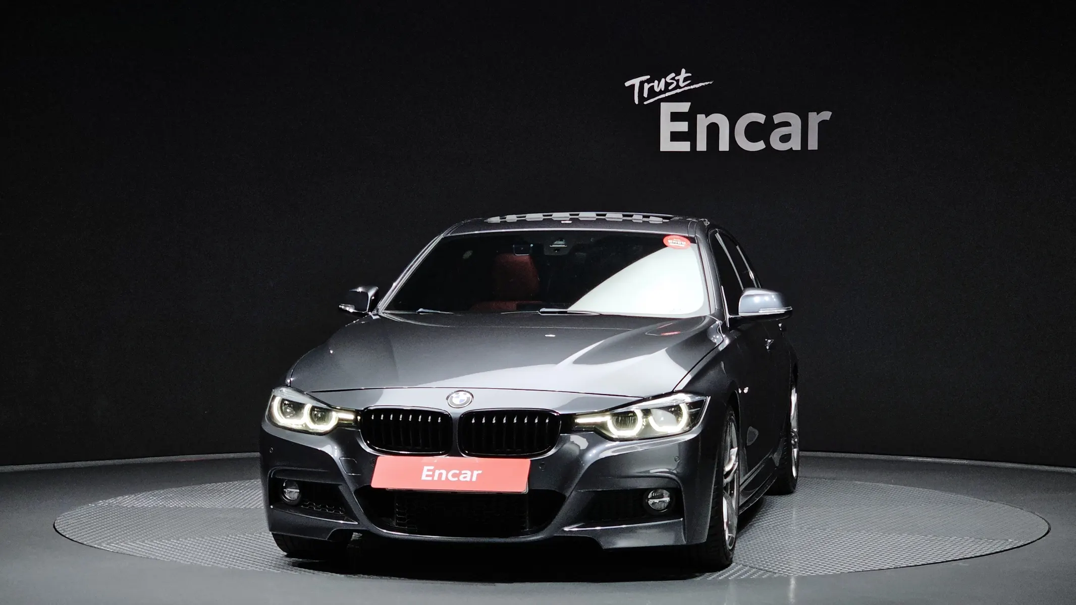 BMW 3 Series (F30) 330i M 2018 3/33