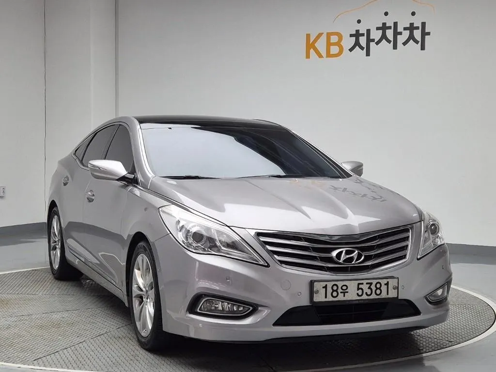 Hyundai Grandeur HG HG300 2011 3/5