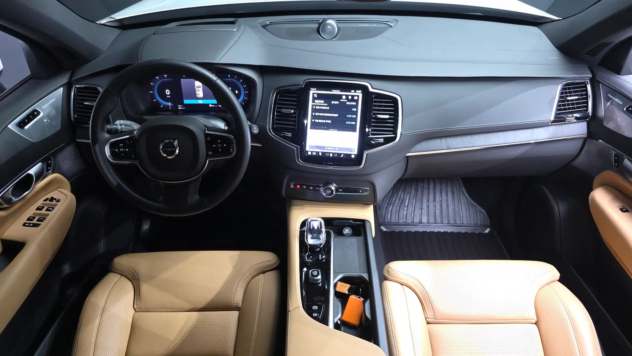 Volvo XC90 2 B6 2023 4/5