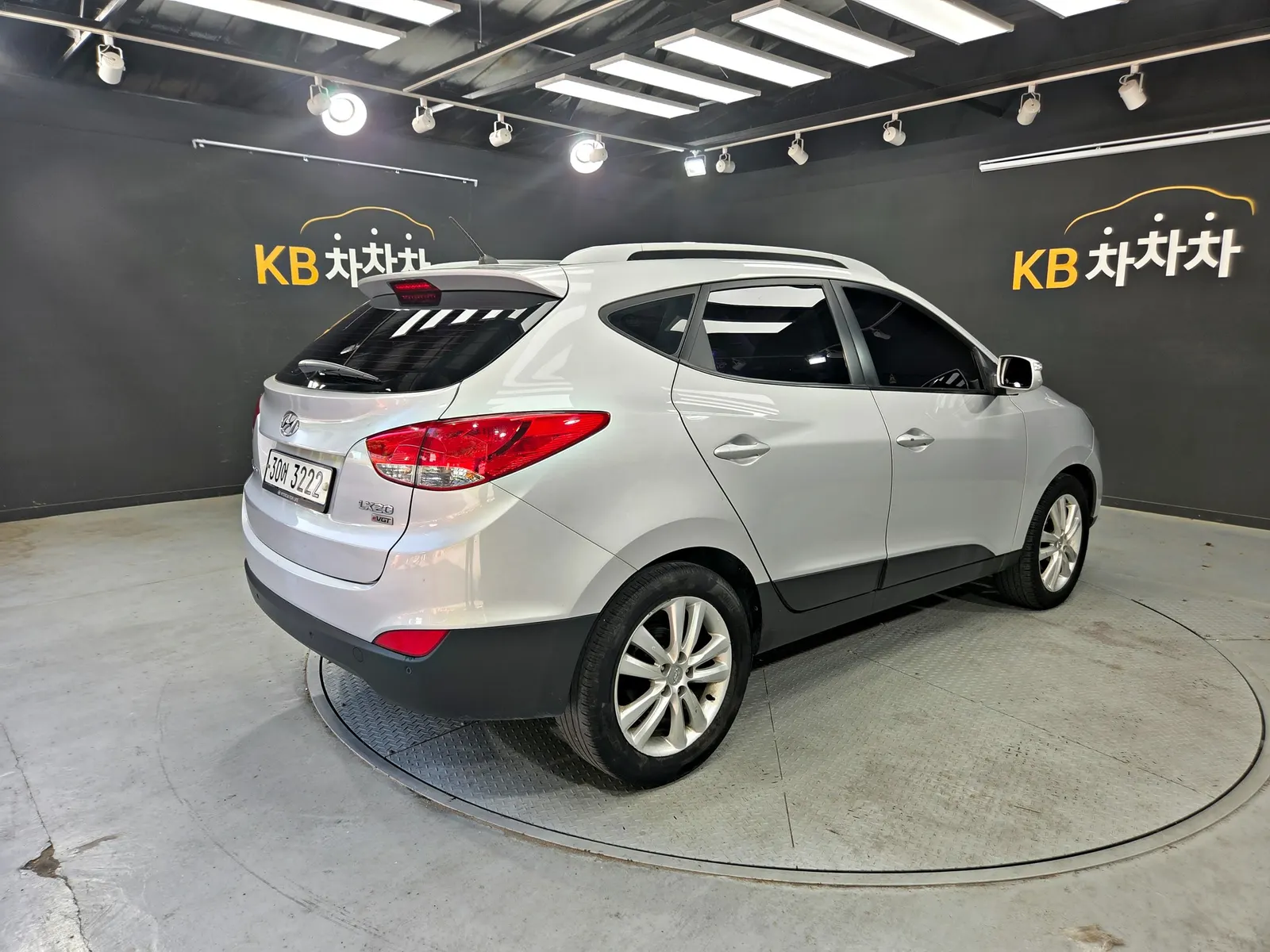 Hyundai ix 2WD LX20 2011 2/27