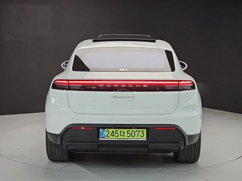 Porsche EV 4S 2025 3/27