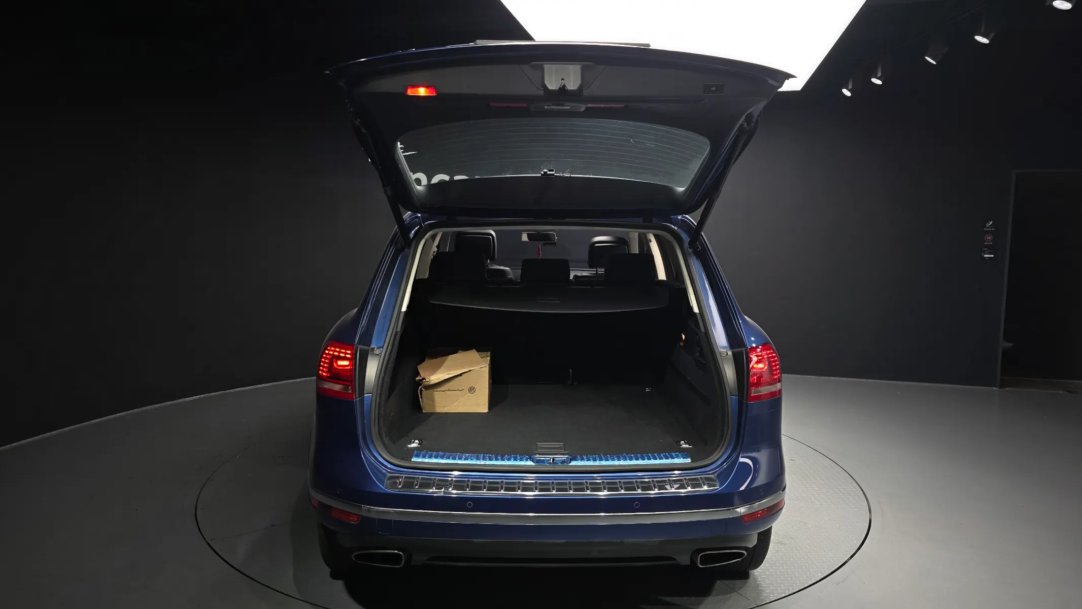 Volkswagen 투아렉 V6 3.0 TDI 2015 20/21