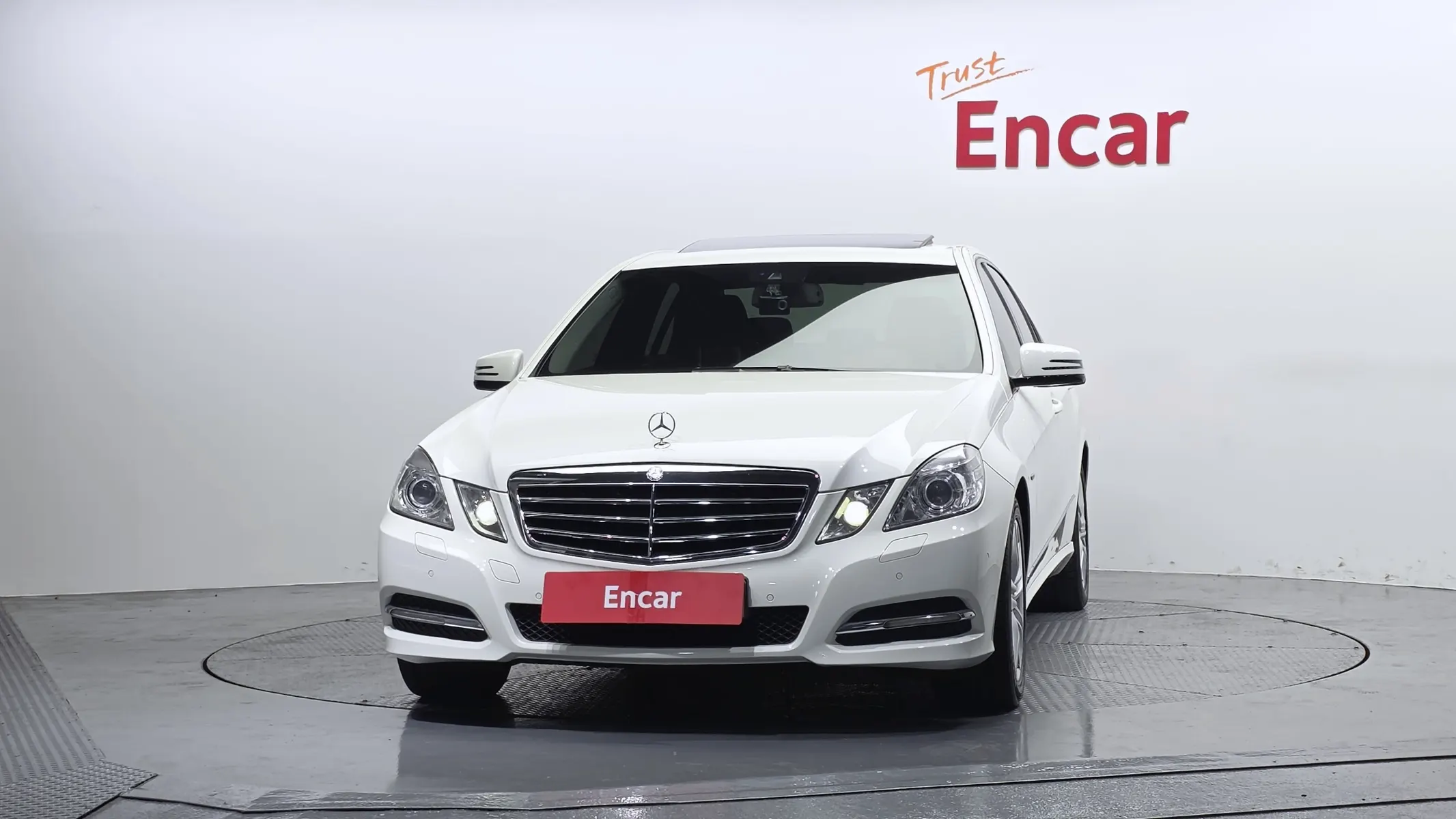 Mercedes-Benz E-Class W212 E220 CDI 2012 3/21