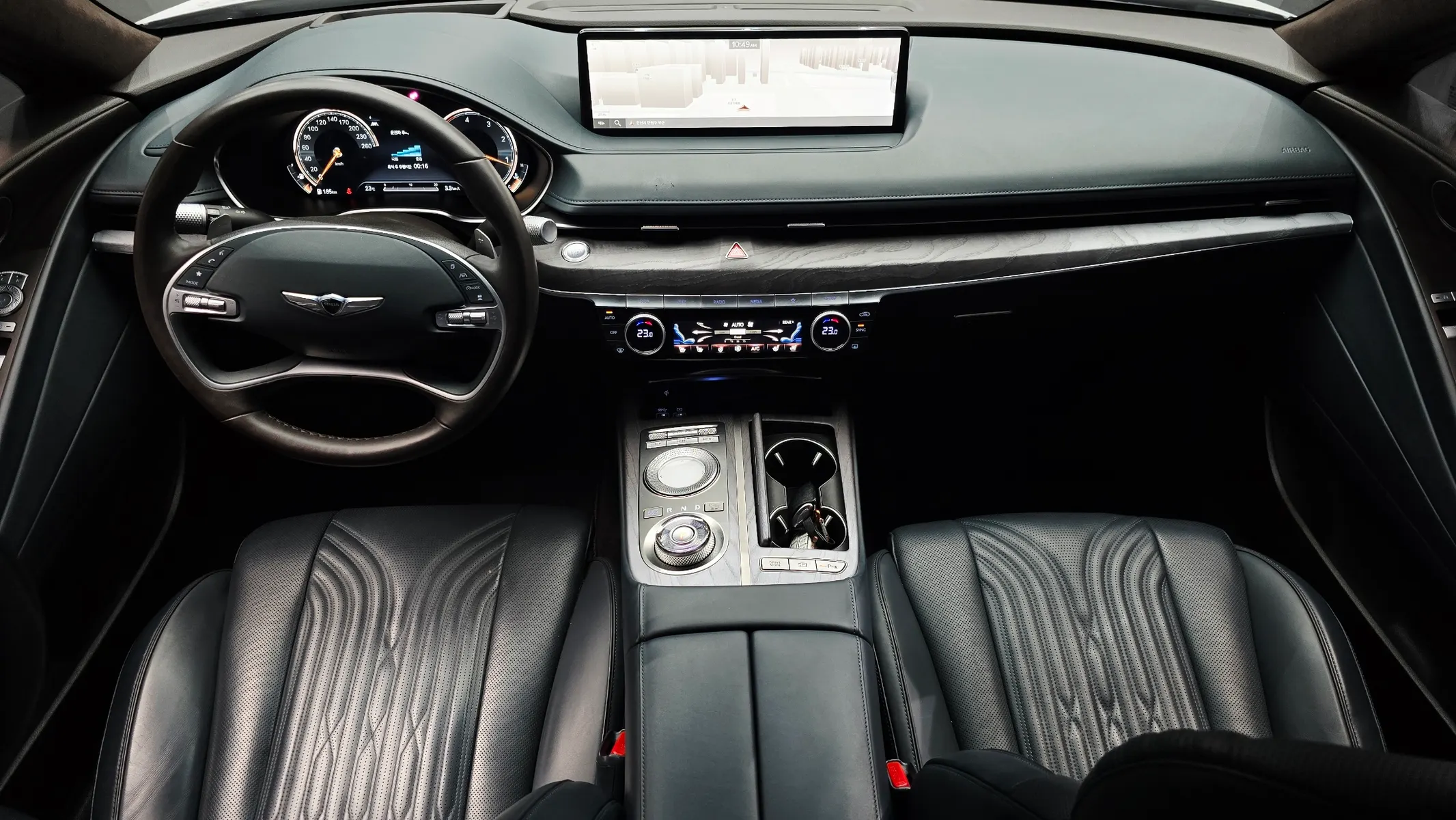 Genesis G80 (RG3) 2.2 2WD 2021 4/5