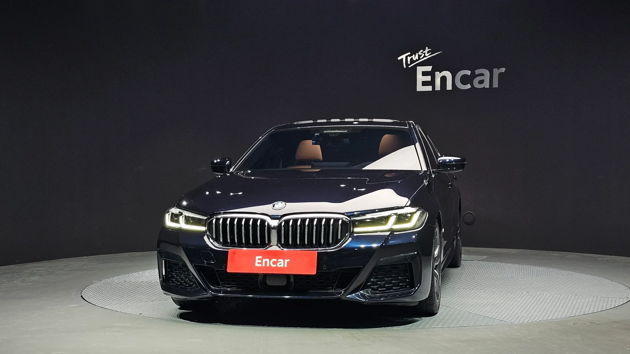 BMW 5 Series (G30) 520i M 2021 3/21