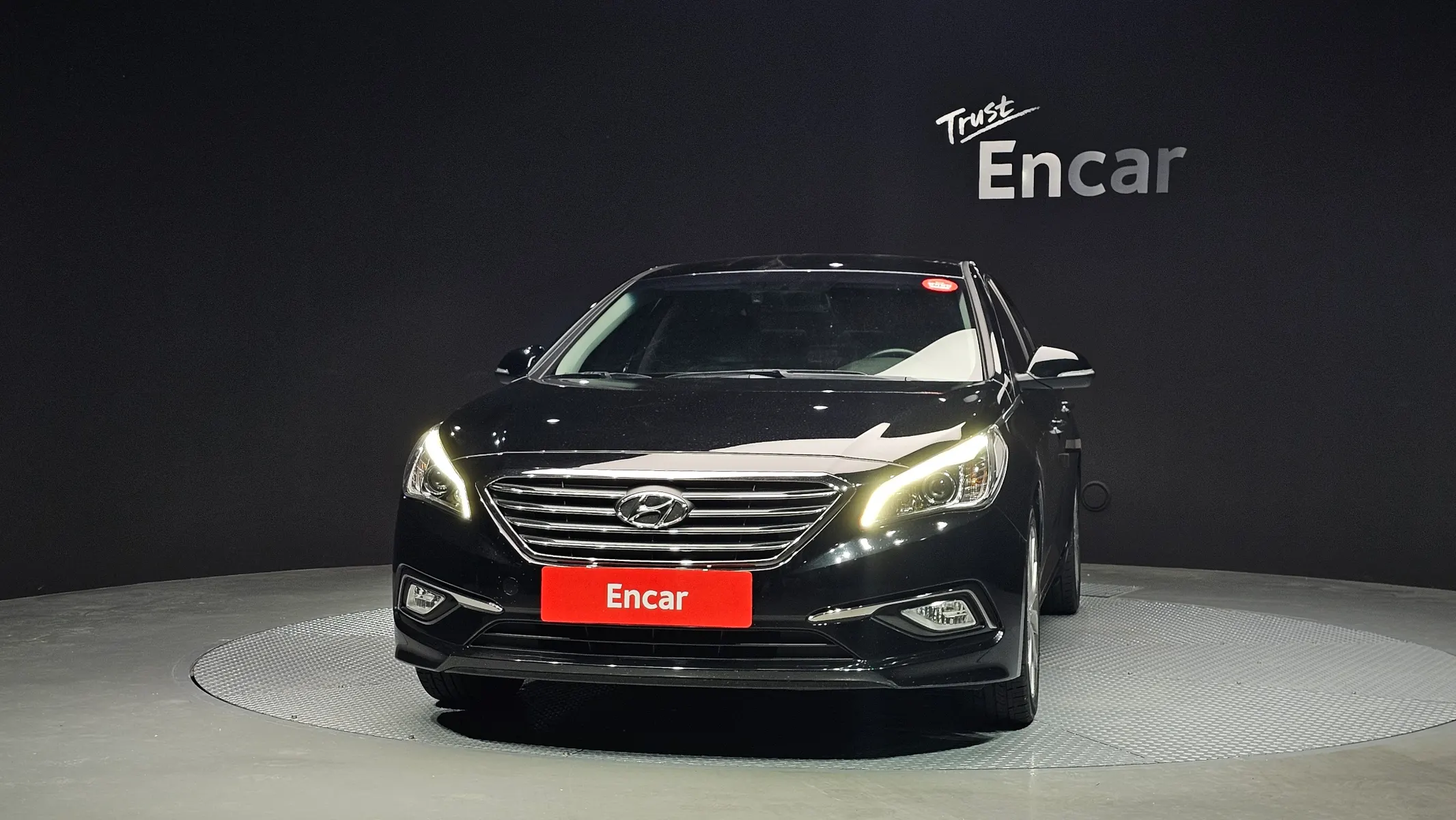 Hyundai LF 2.0 2016 2/5