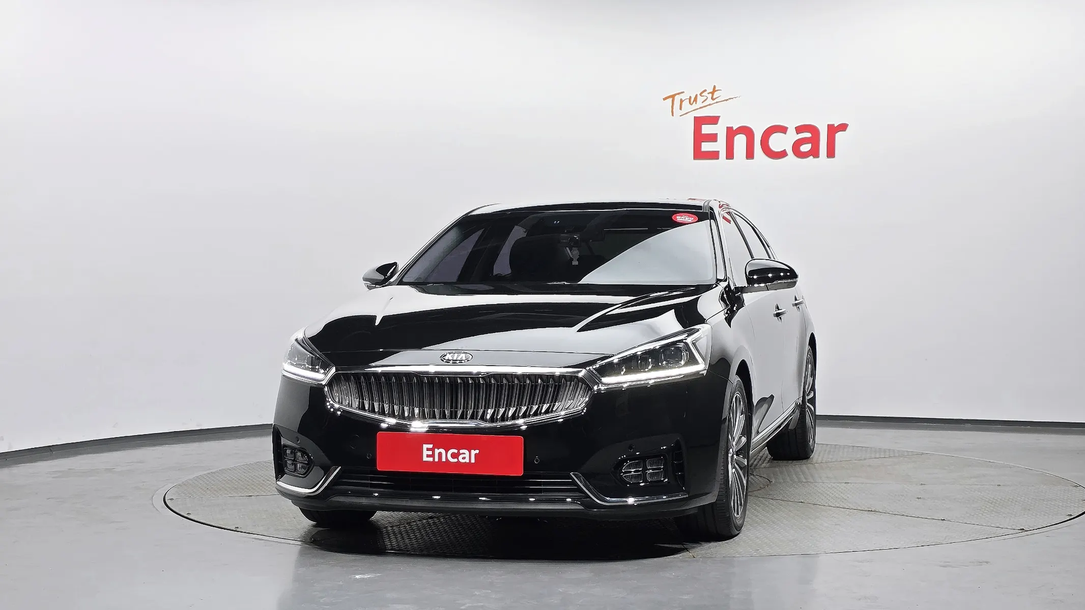Kia K7 3.0 LPI () 2018 2/5