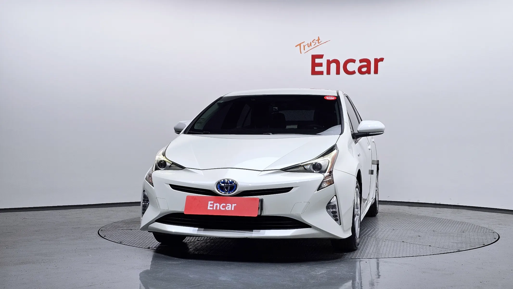 Toyota 4 1.8 E 2017 2/5