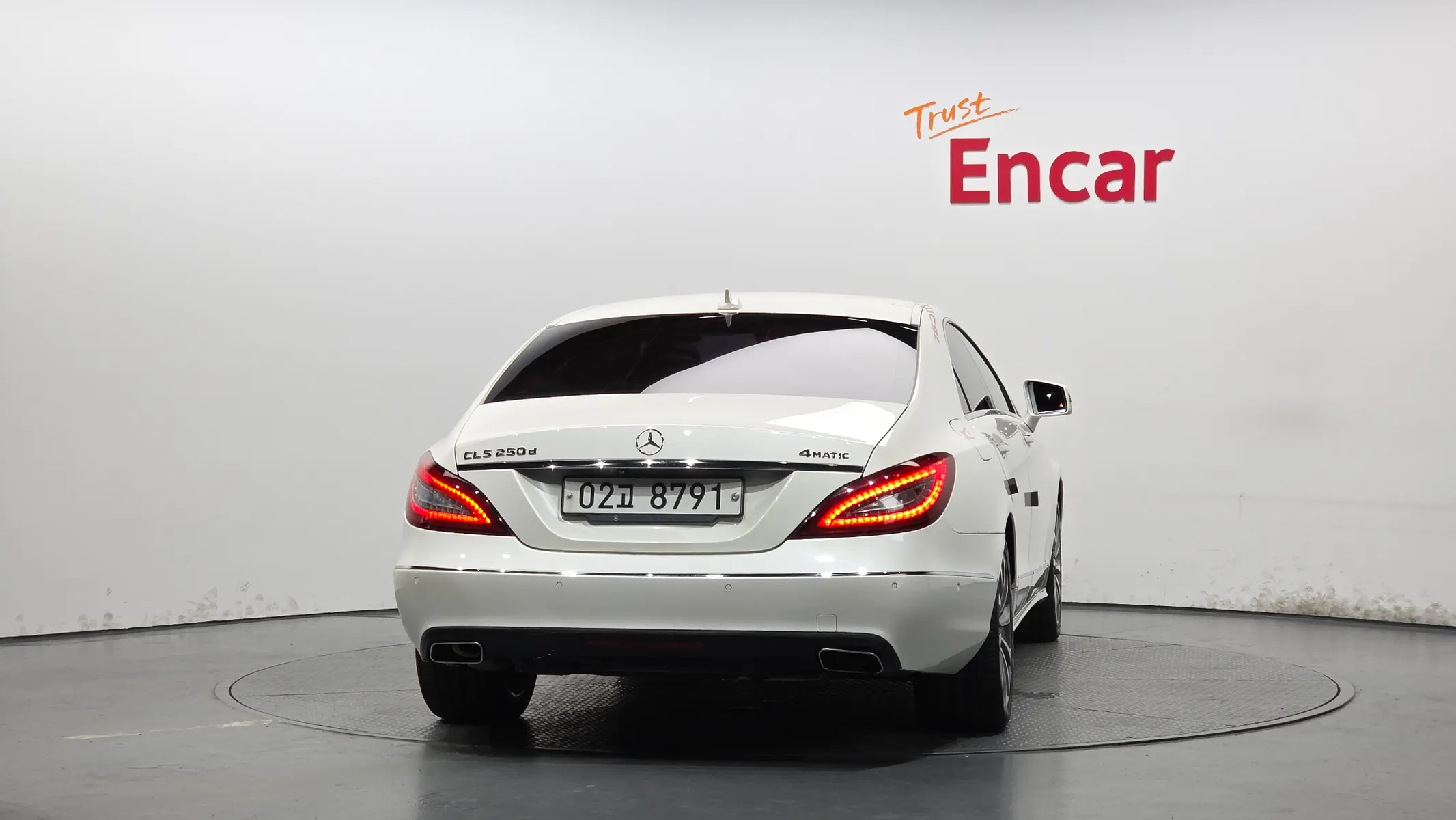 Mercedes-Benz CLS-Class W218 CLS250 d 4MATIC 2016 2/5