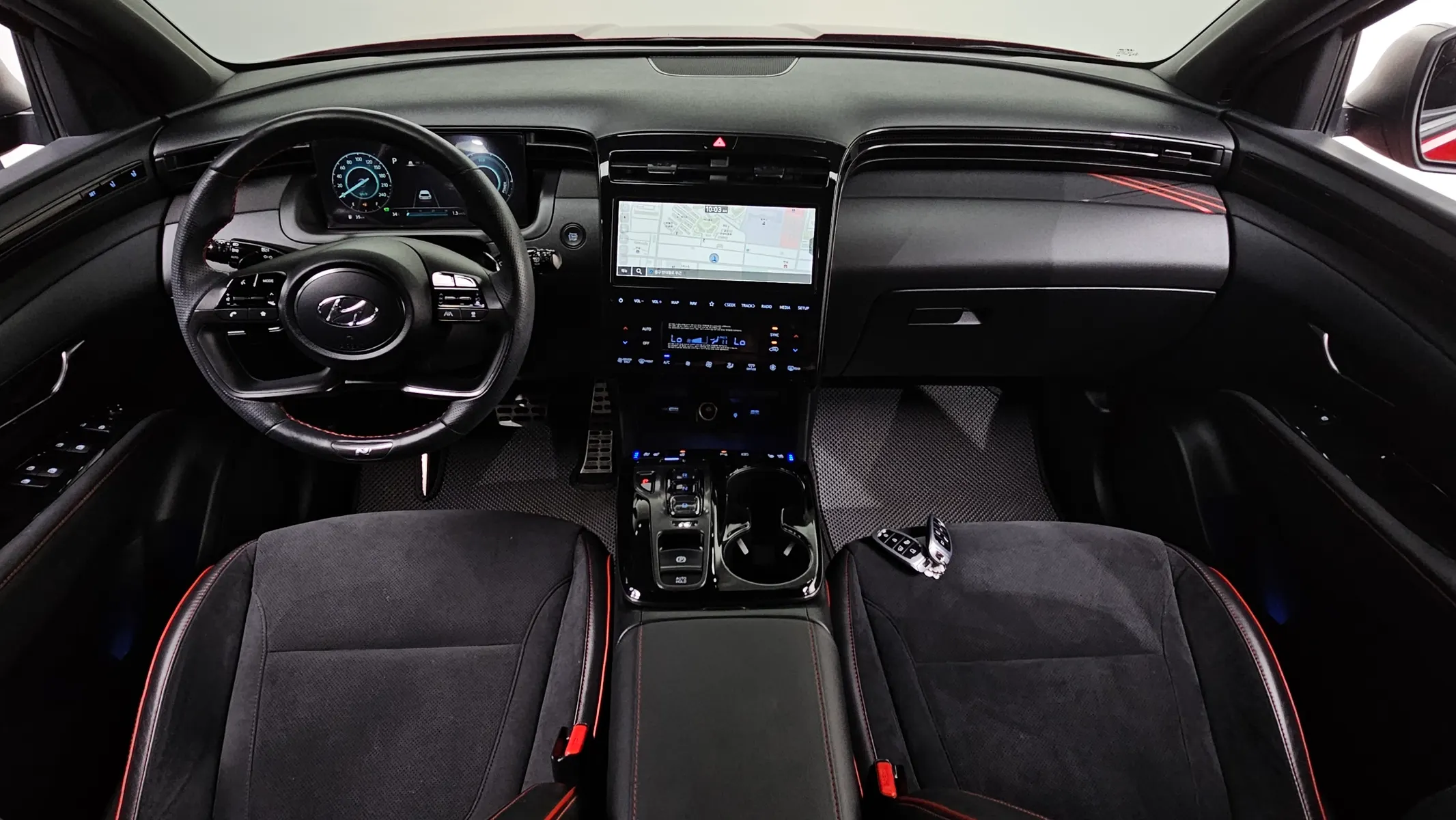 Hyundai (NX4) N Line 2WD 2022 4/5