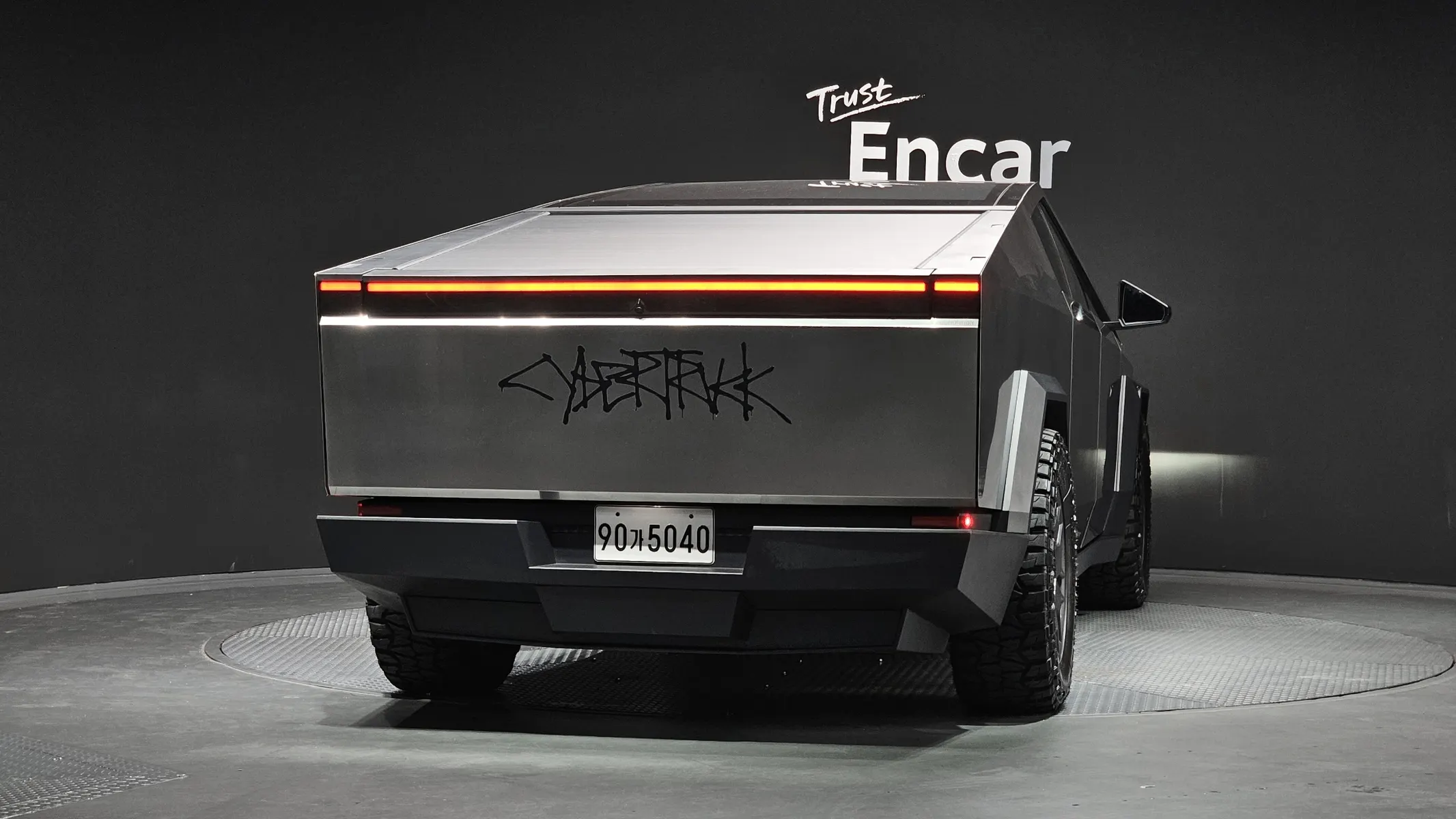 Tesla 사이버트럭 AWD 2024 3/5
