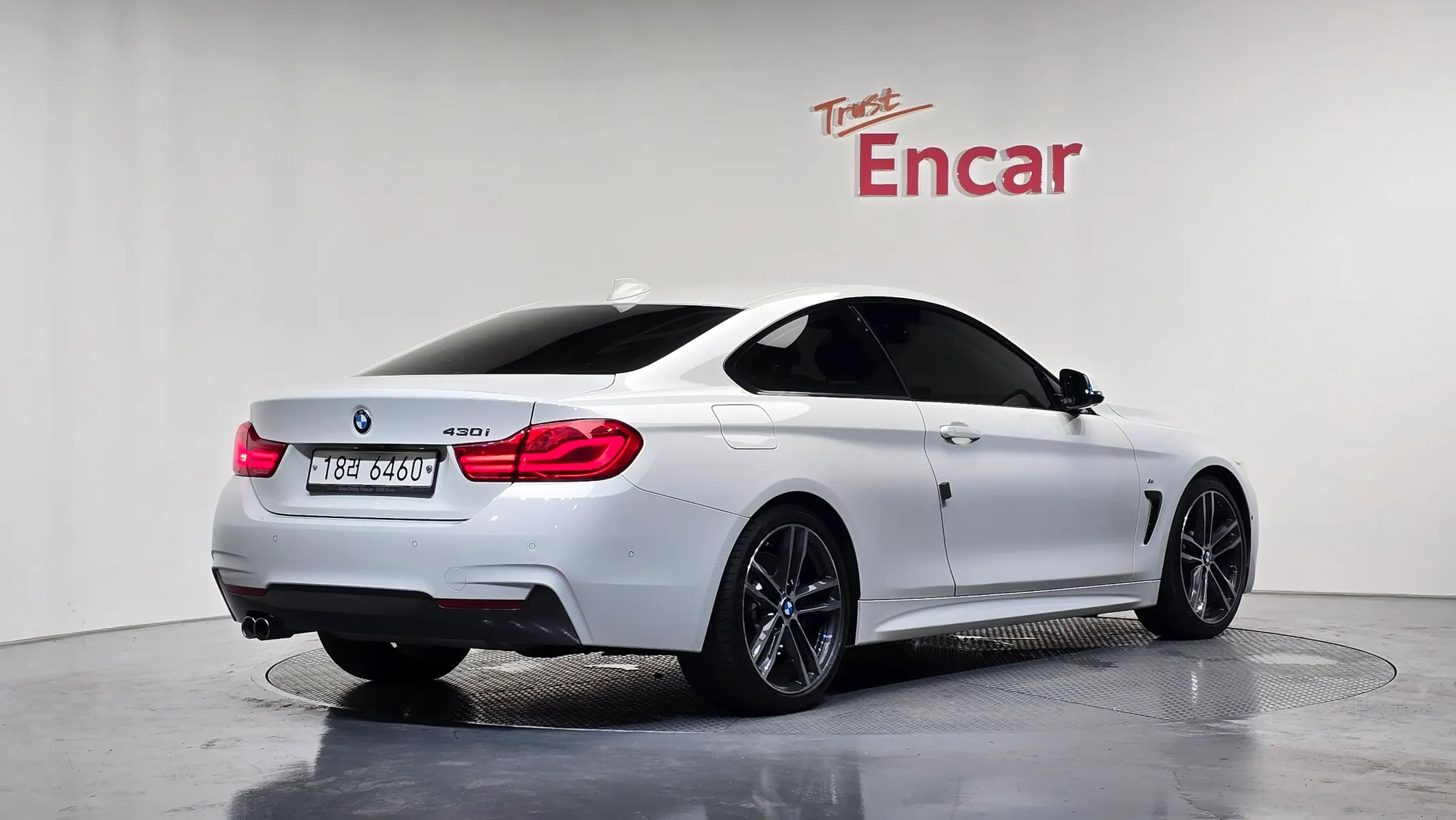BMW 4 Series (F32) 430i M 2019 2/31