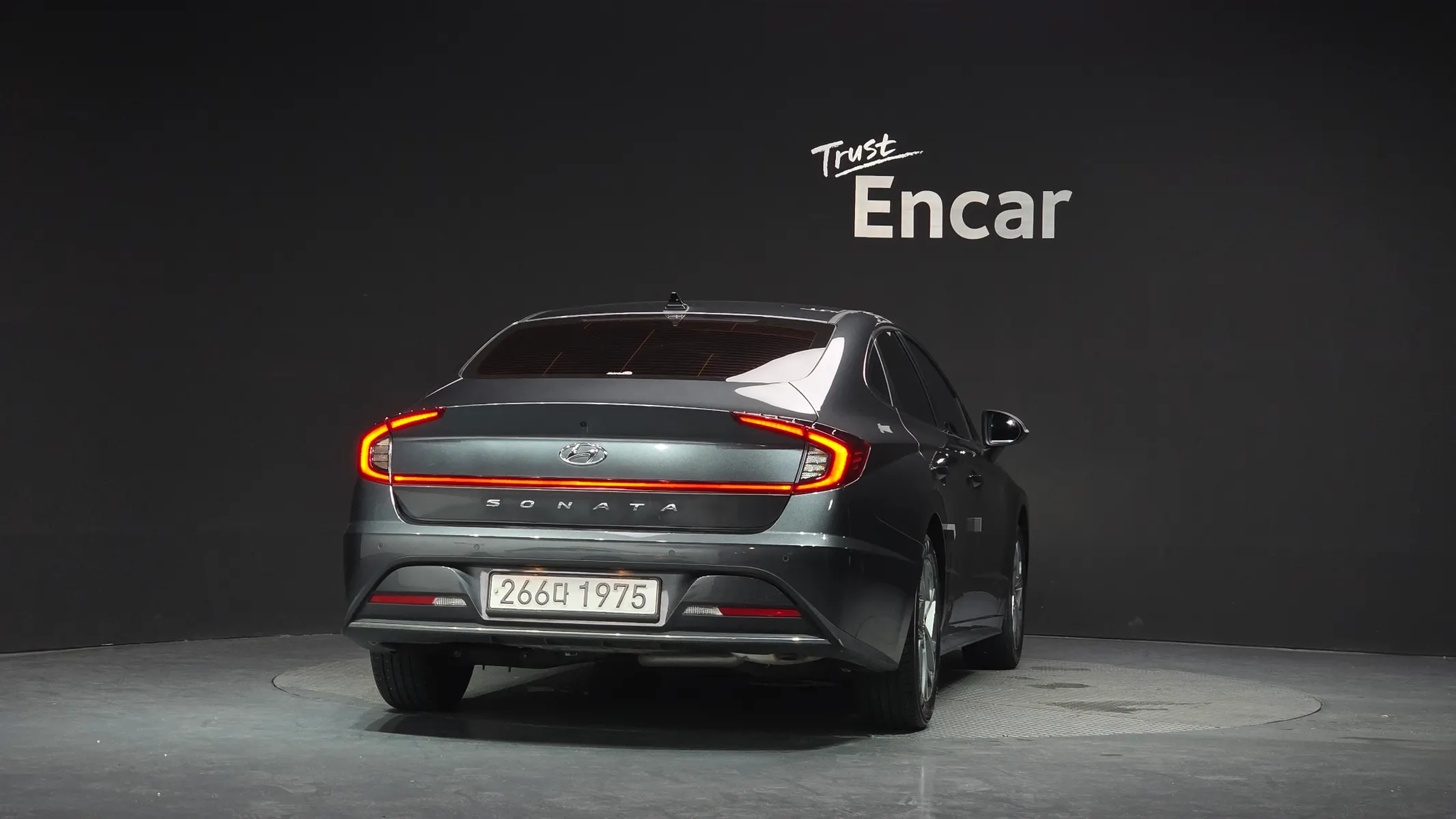Hyundai (DN8) 2.0 LPG 2022 3/5