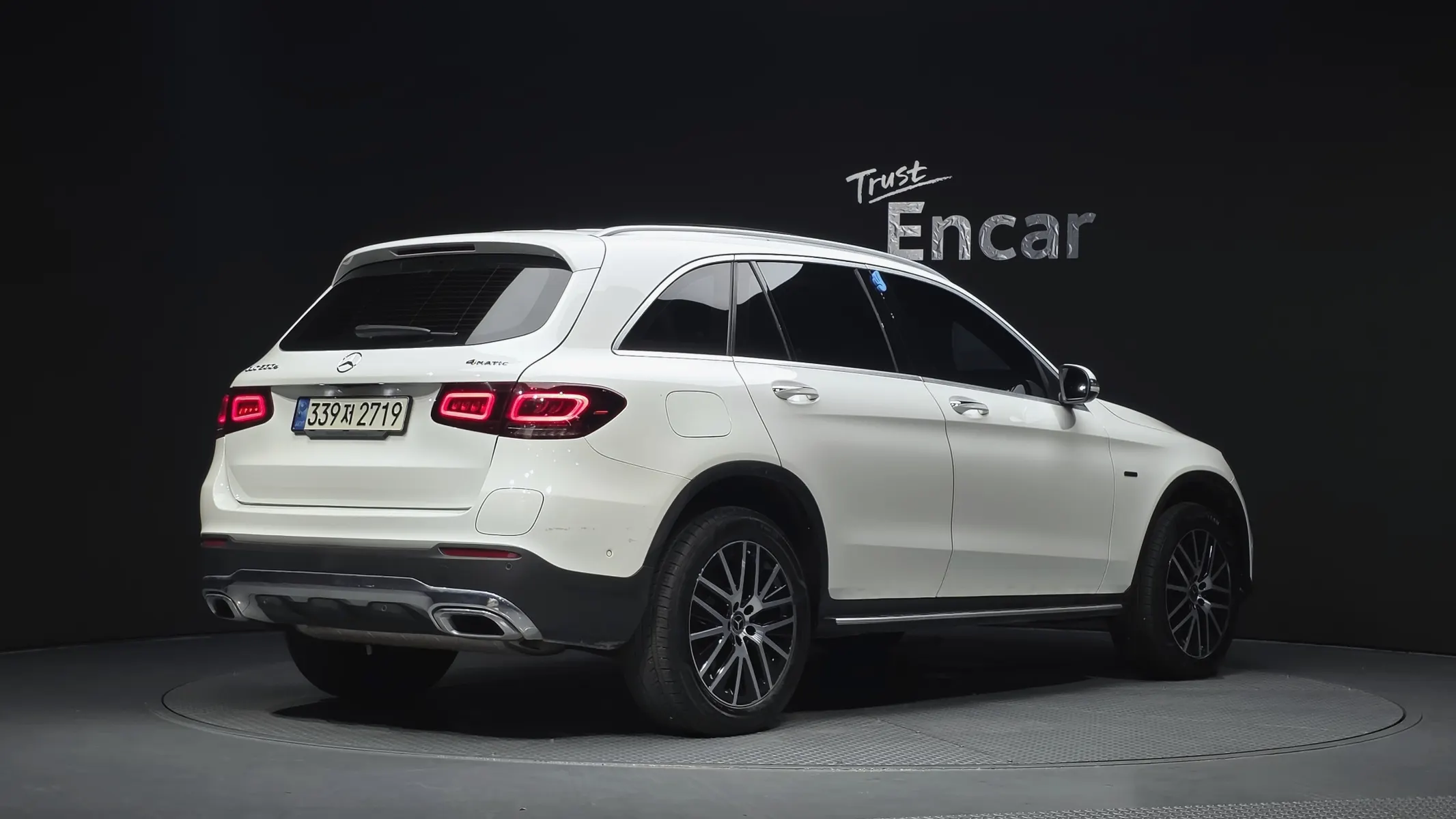 Mercedes-Benz GLC-Class X253 GLC300e 4MATIC 2021 2/34