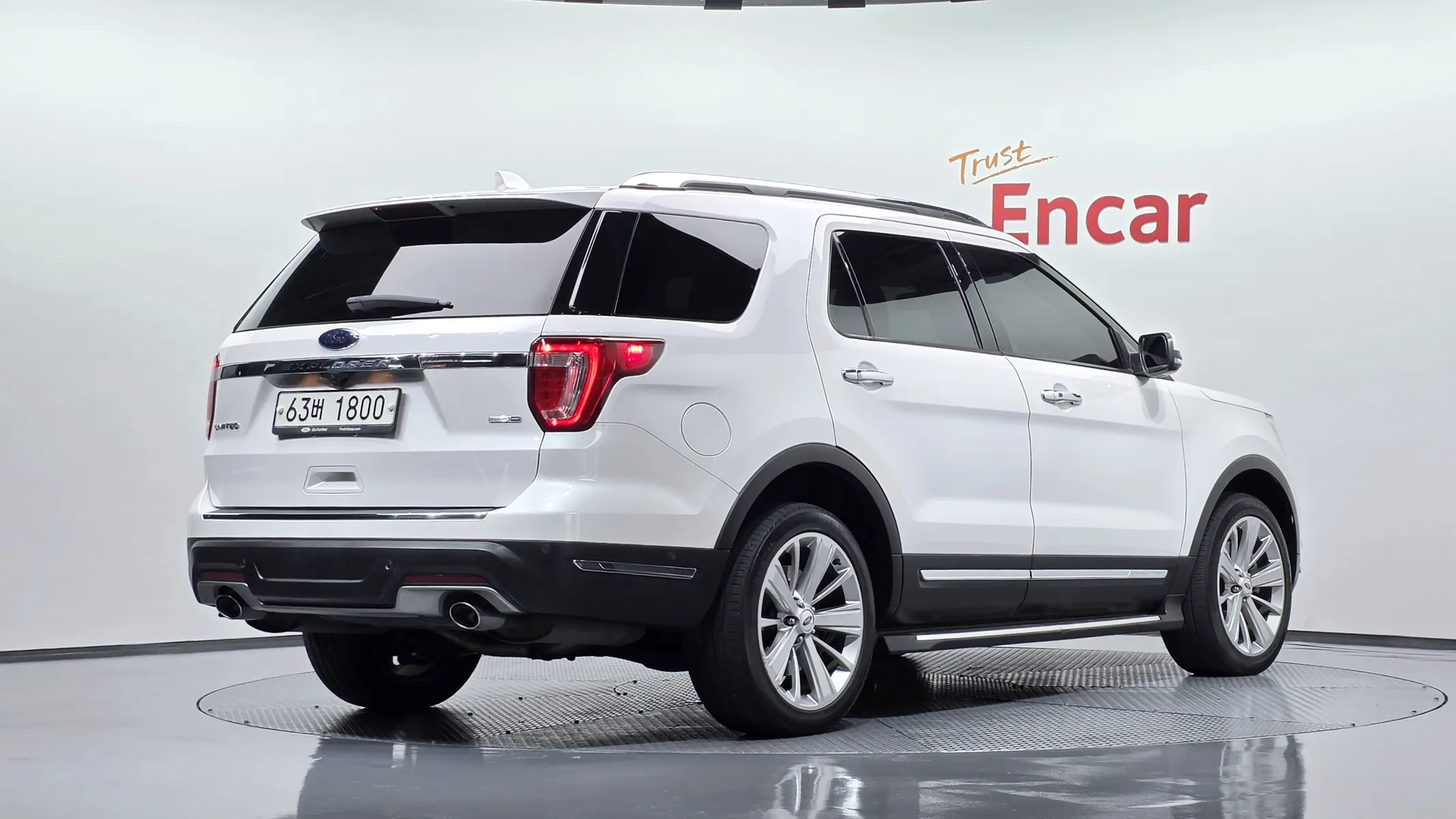Ford 익스플로러 2.3 4WD 2018 2/36
