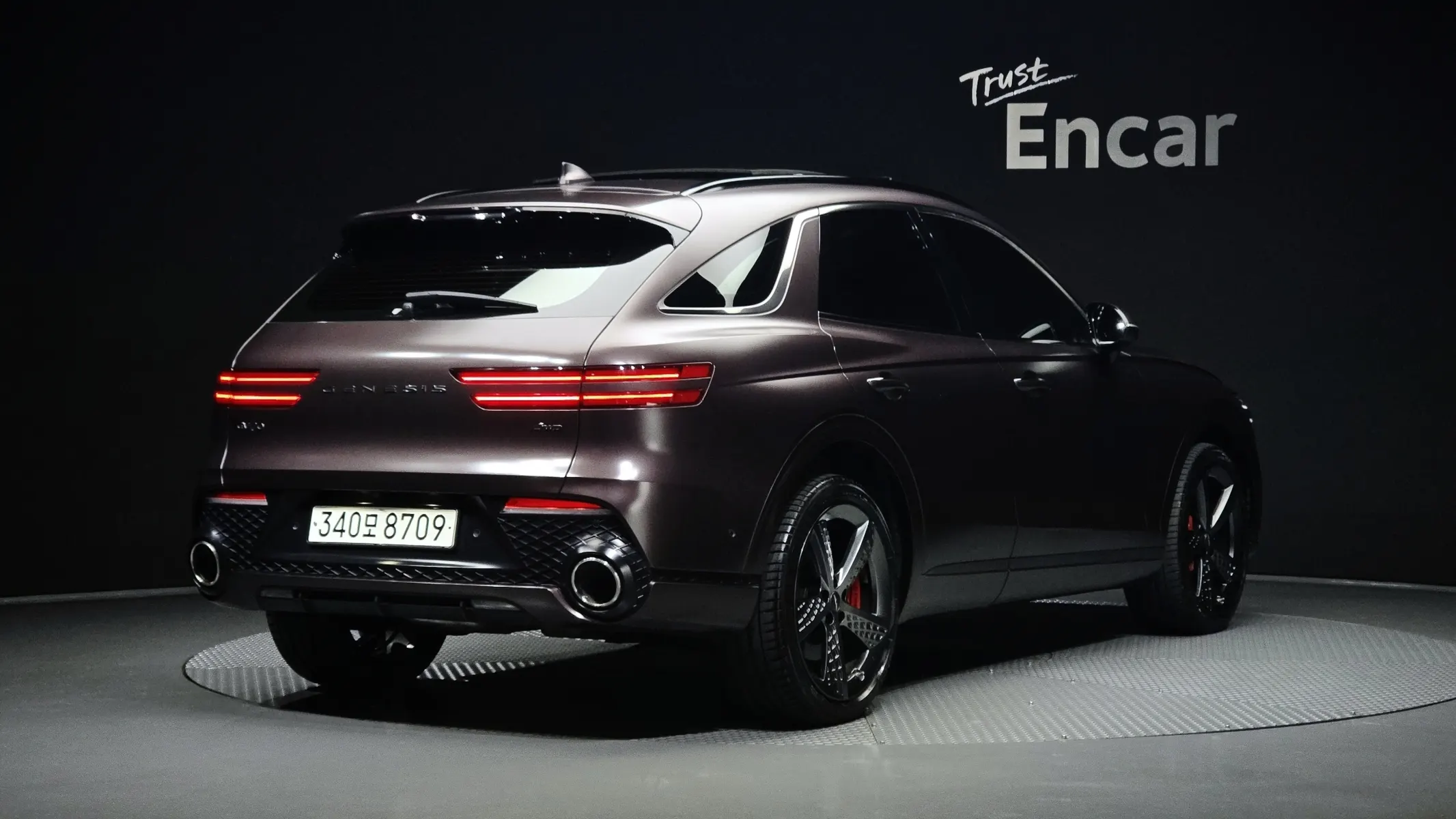 Genesis GV70 3.5T AWD 2022 2/36